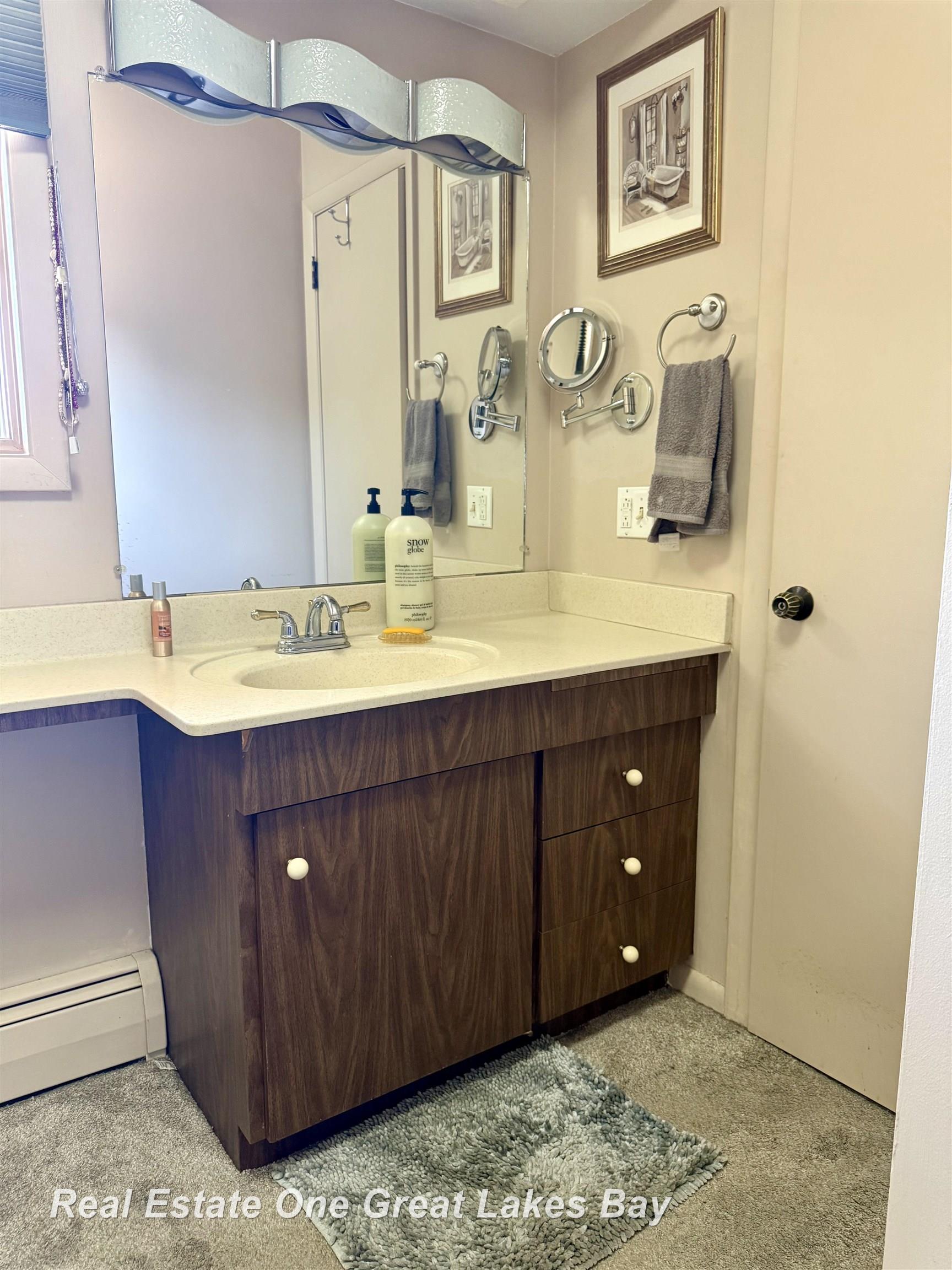 4749 Century Drive, Saginaw, MI, 48638