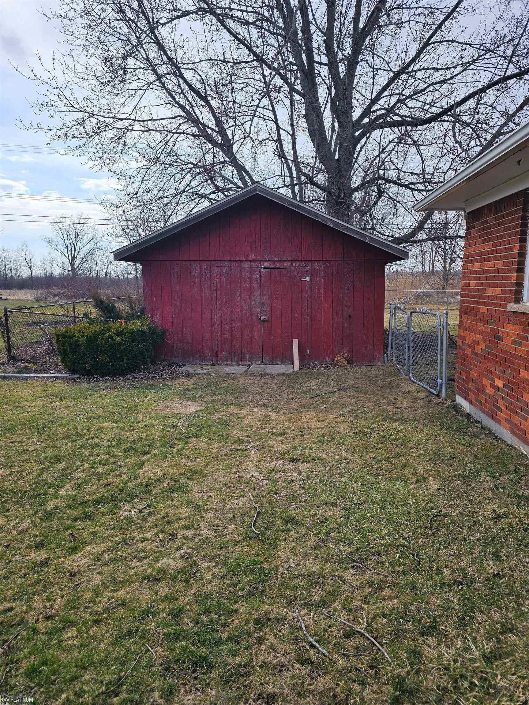 24th image of 5882 King Rd, China, MI 48054 | MLS# 58050201410