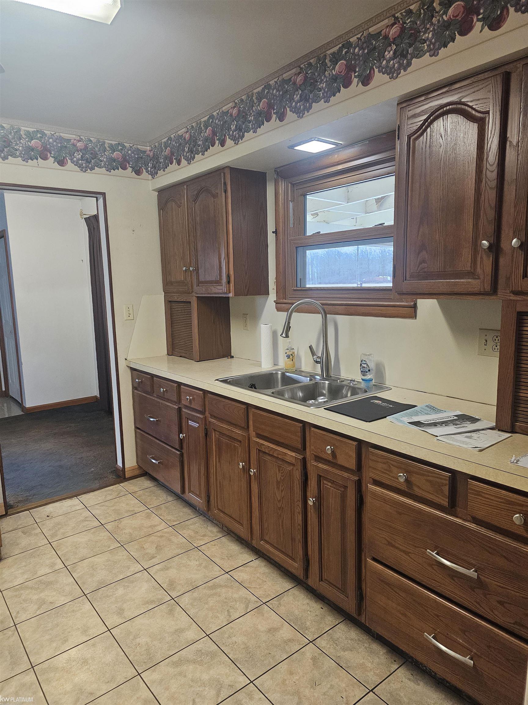 Homes for sale in East China, MI | 5882 King Rd, East China, MI 48054 | MLS# 50201410