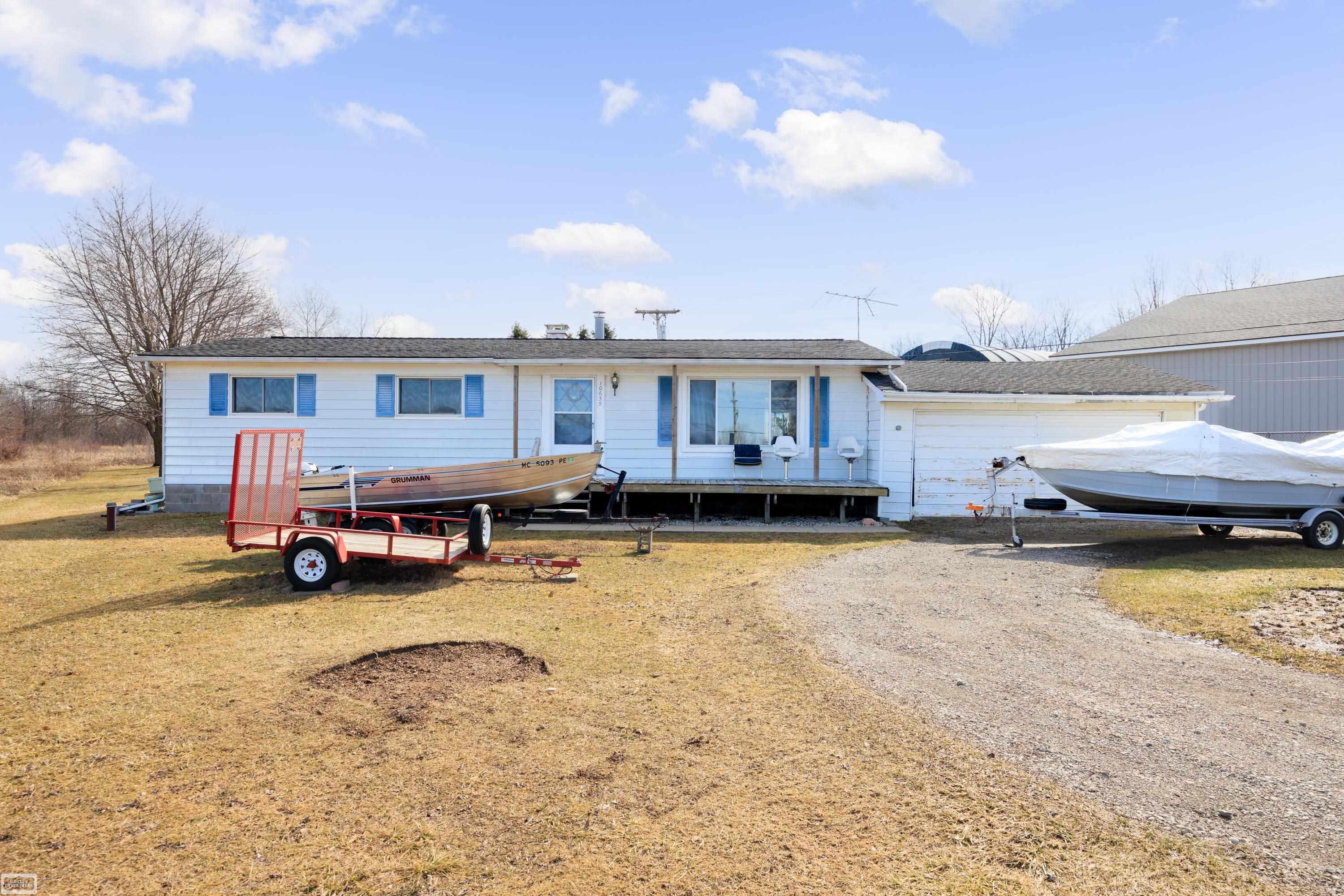 3153 Beaver Creek Ridge, Adrian, MI, 49221