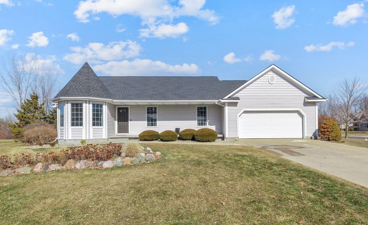 4860 S Crossings Street, Saginaw, MI, 48603