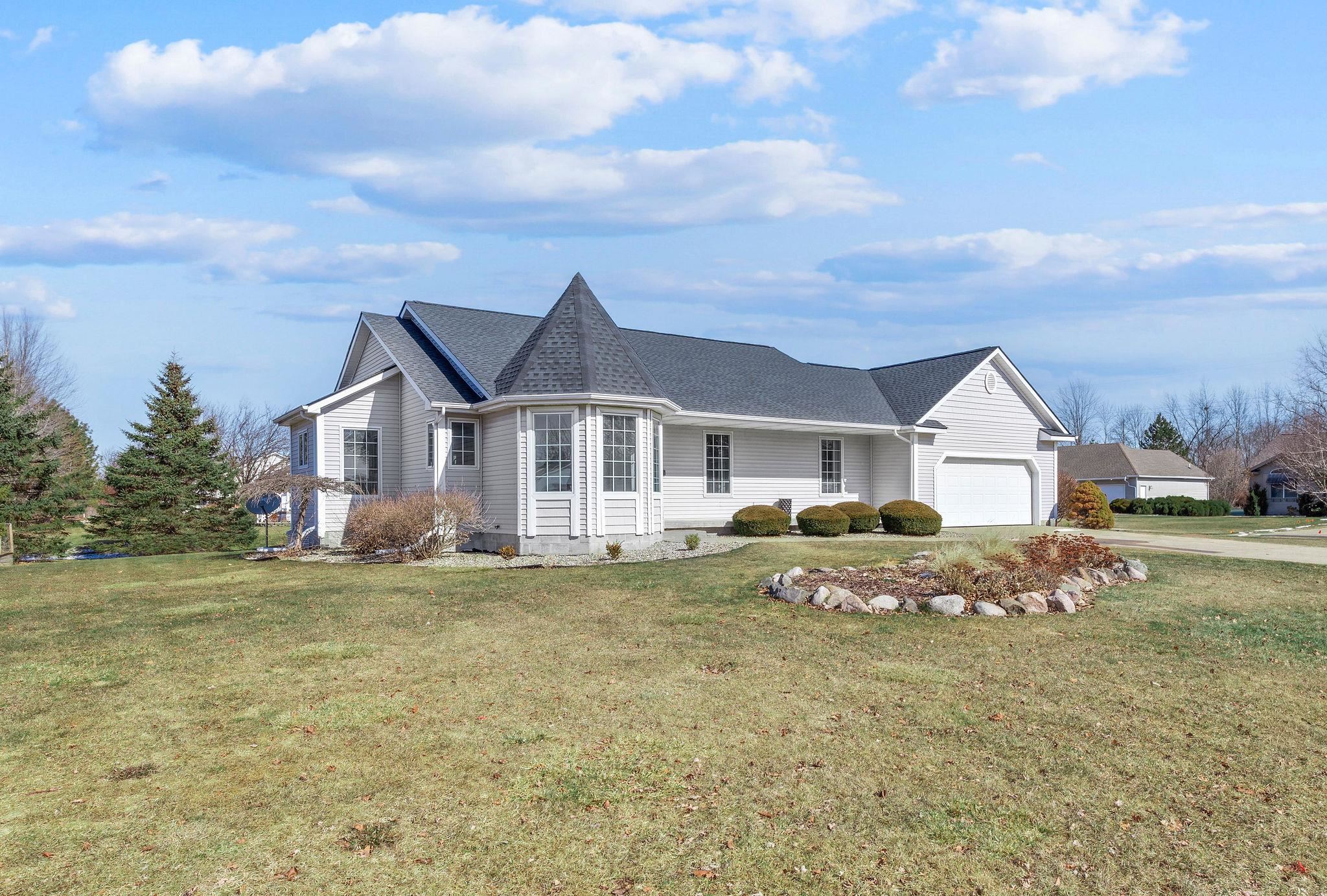 4860 S Crossings Street, Saginaw, MI, 48603