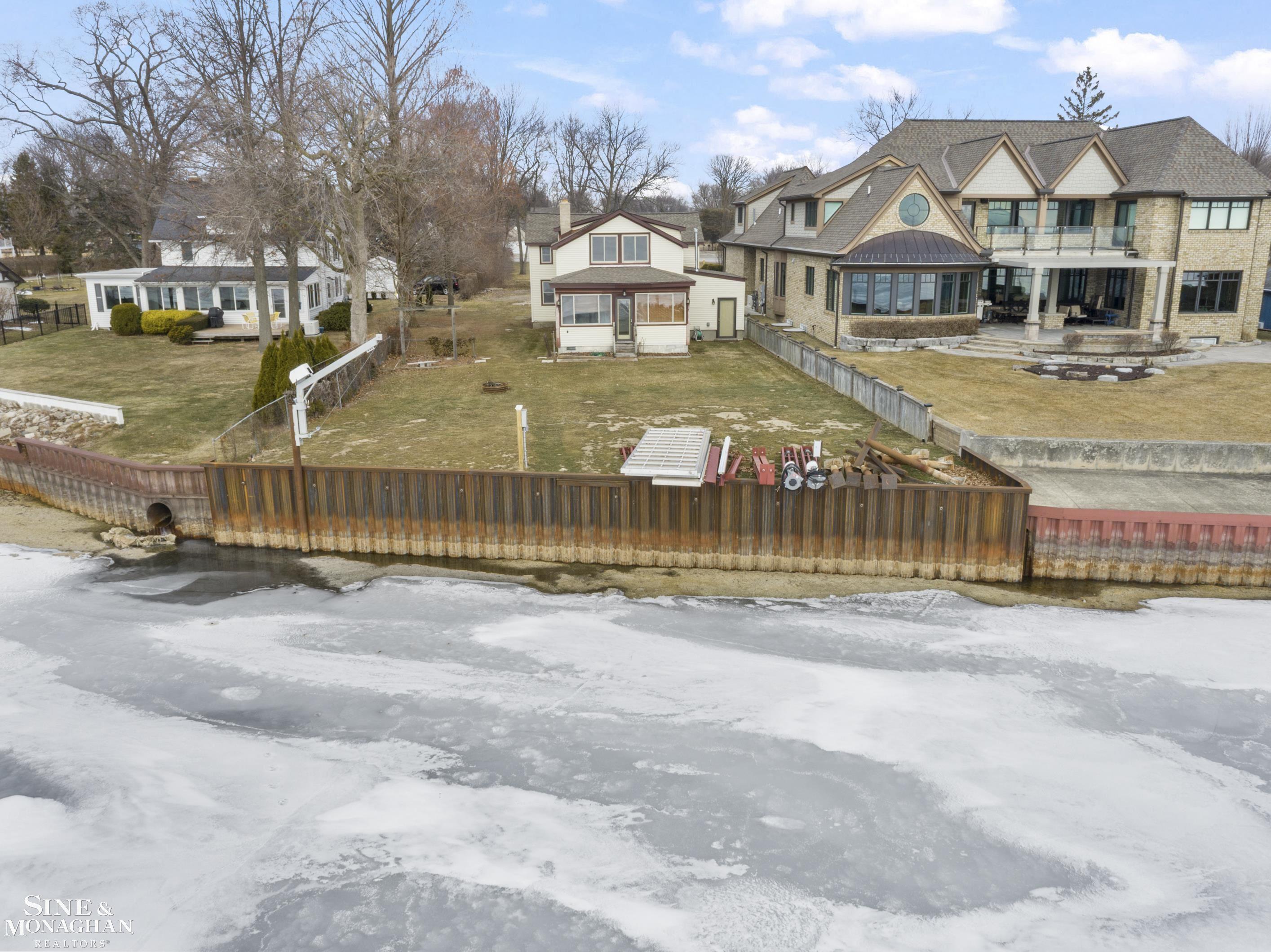 34590 Jefferson Avenue photo 12