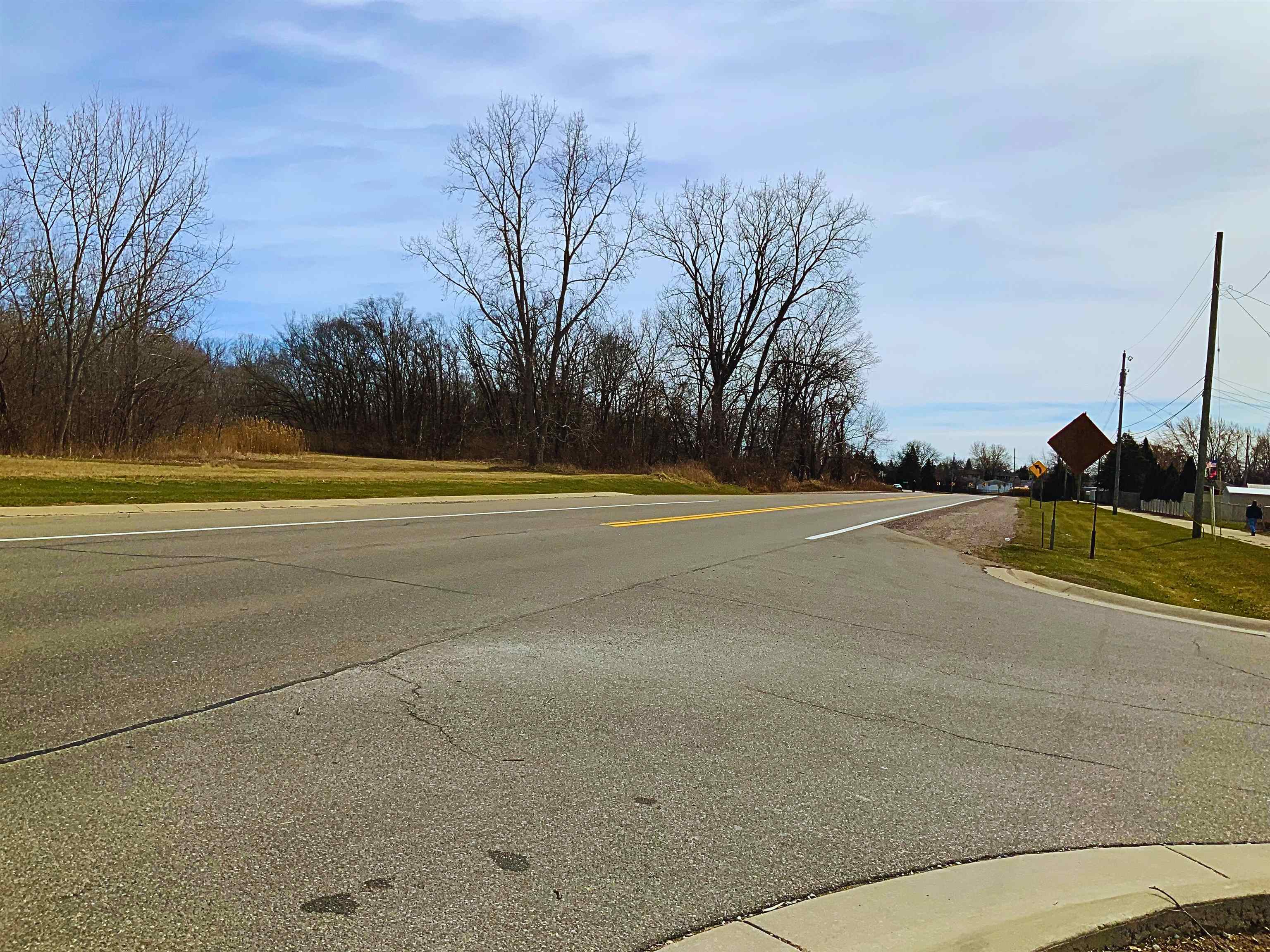 38720-38900 Utica Road, Sterling Heights, MI, 48310