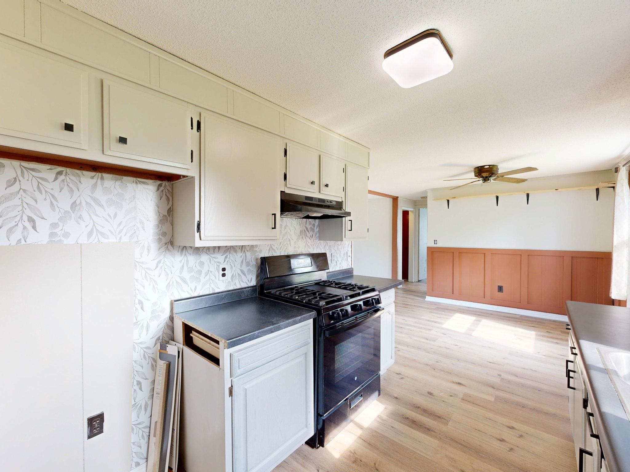 13148 Saginaw Road, Clio, MI, 48420