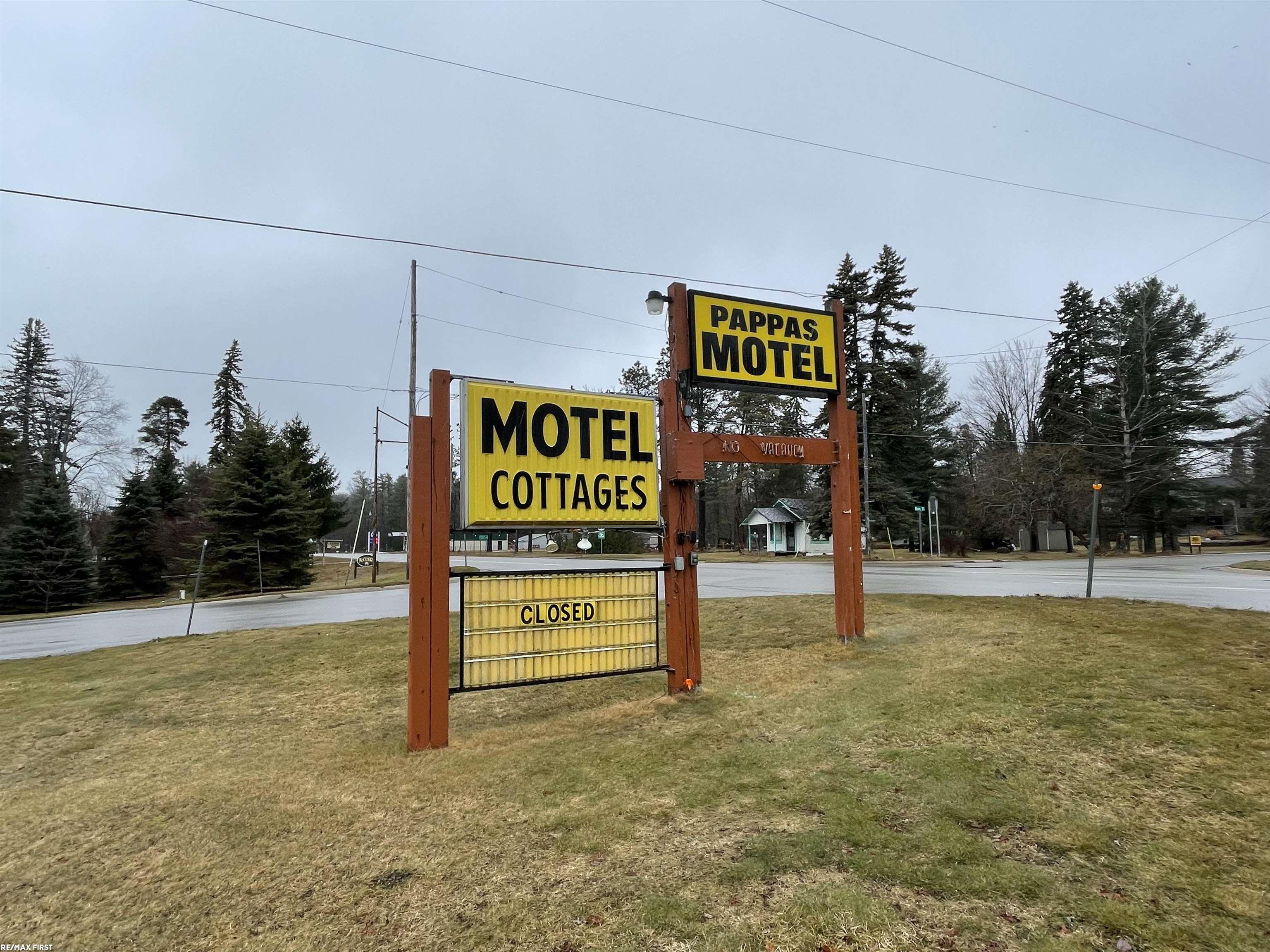 10022 S Rebecca Road, Baldwin, MI, 49304-8806