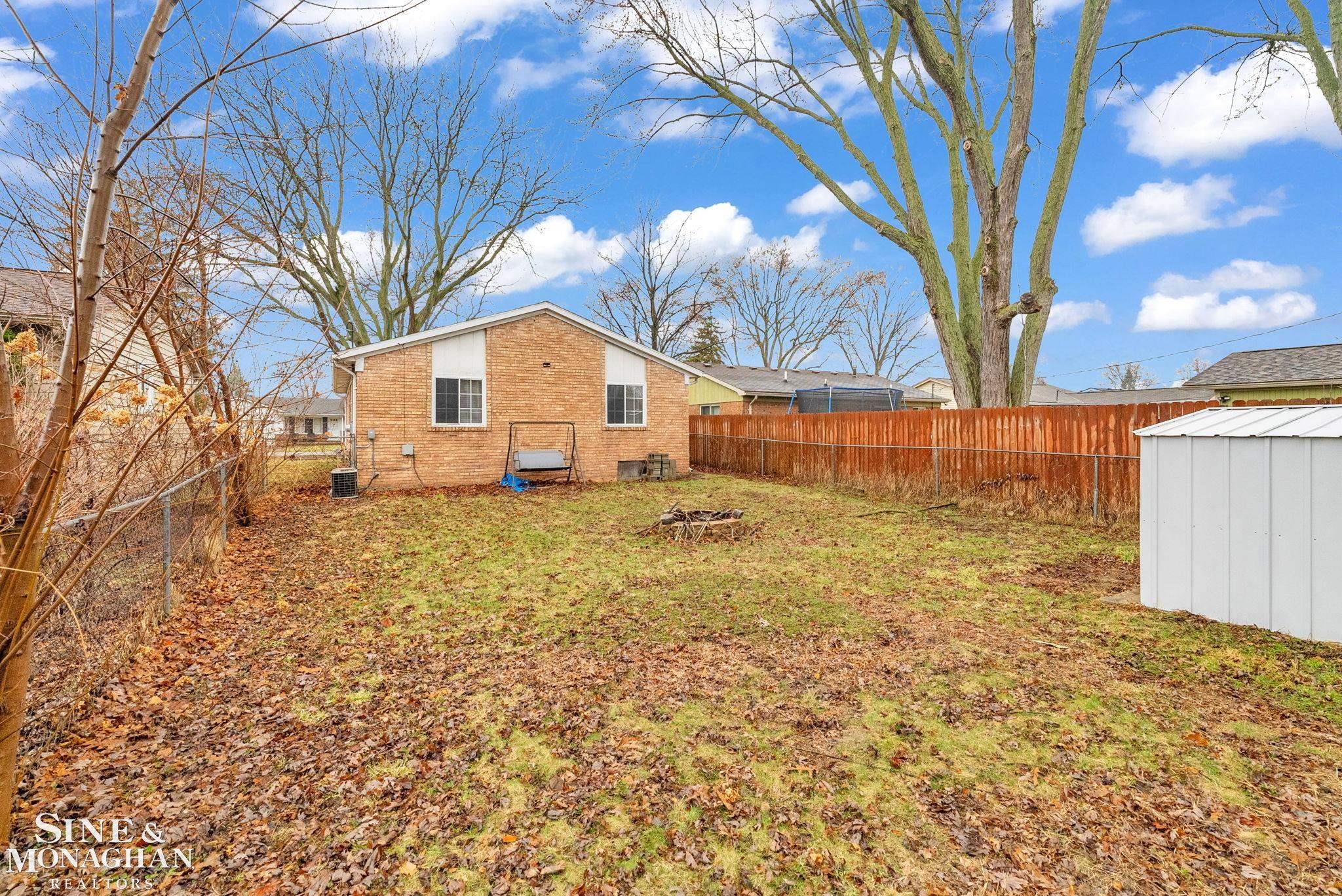 Homes for sale in Harrison Twp, MI | 39476 Willmarth St, Harrison Twp, MI 48045 | MLS# 50201458