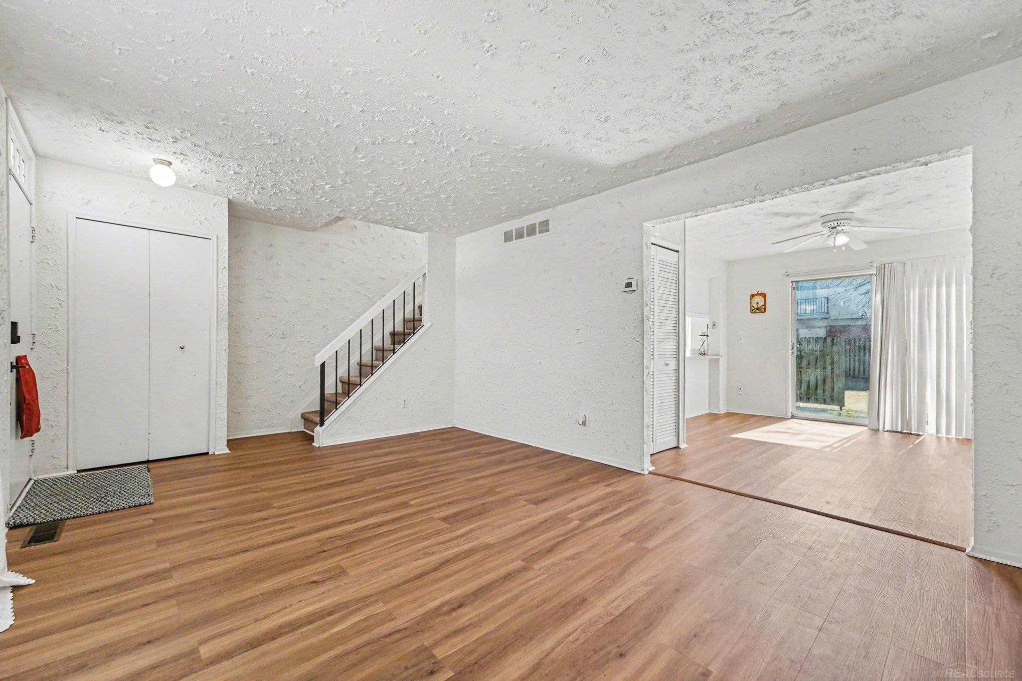 37545 Charter Oaks Boulevard, Clinton Township, MI, 48036