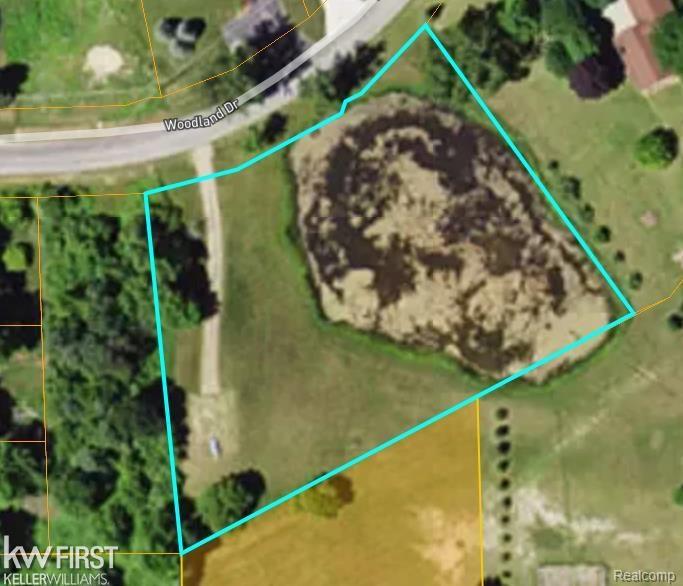 Homes for sale in Metamora, MI | 2951 Woodland Dr, Metamora, MI 48455 | MLS# 50201476