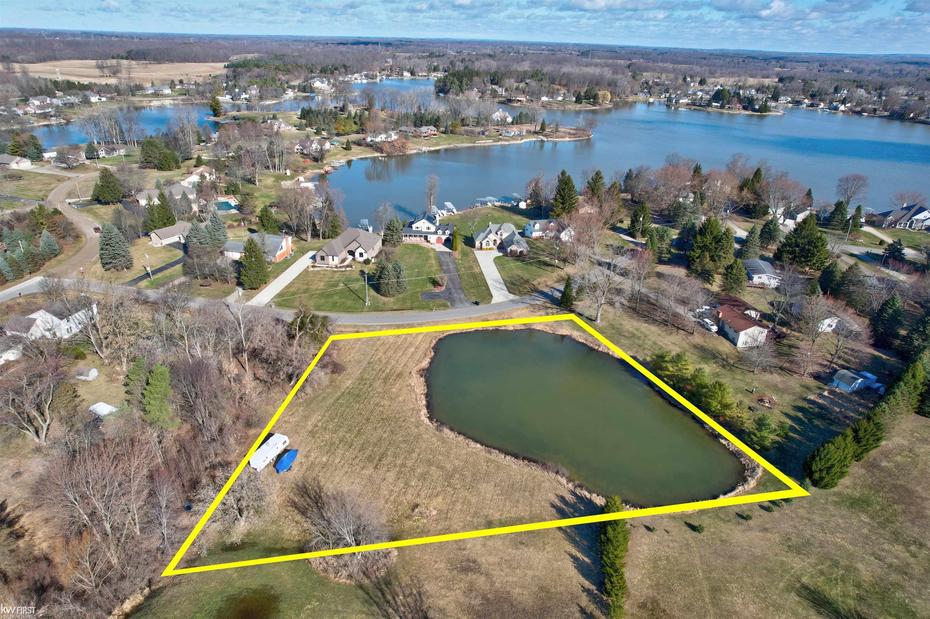 Homes for sale in Metamora, MI | 2951 Woodland Dr, Metamora, MI 48455 | MLS# 50201476