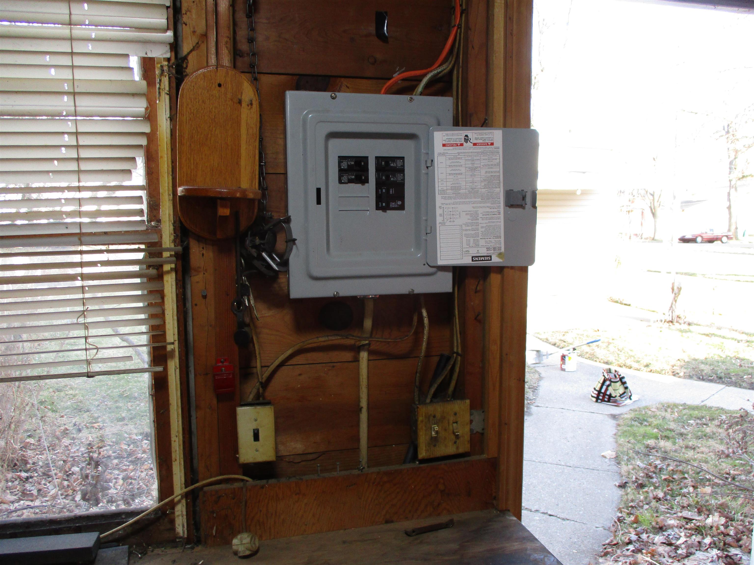 Homes for sale in Durand, MI | 401 Marquette St, Durand, MI 48429 | MLS# 50201484