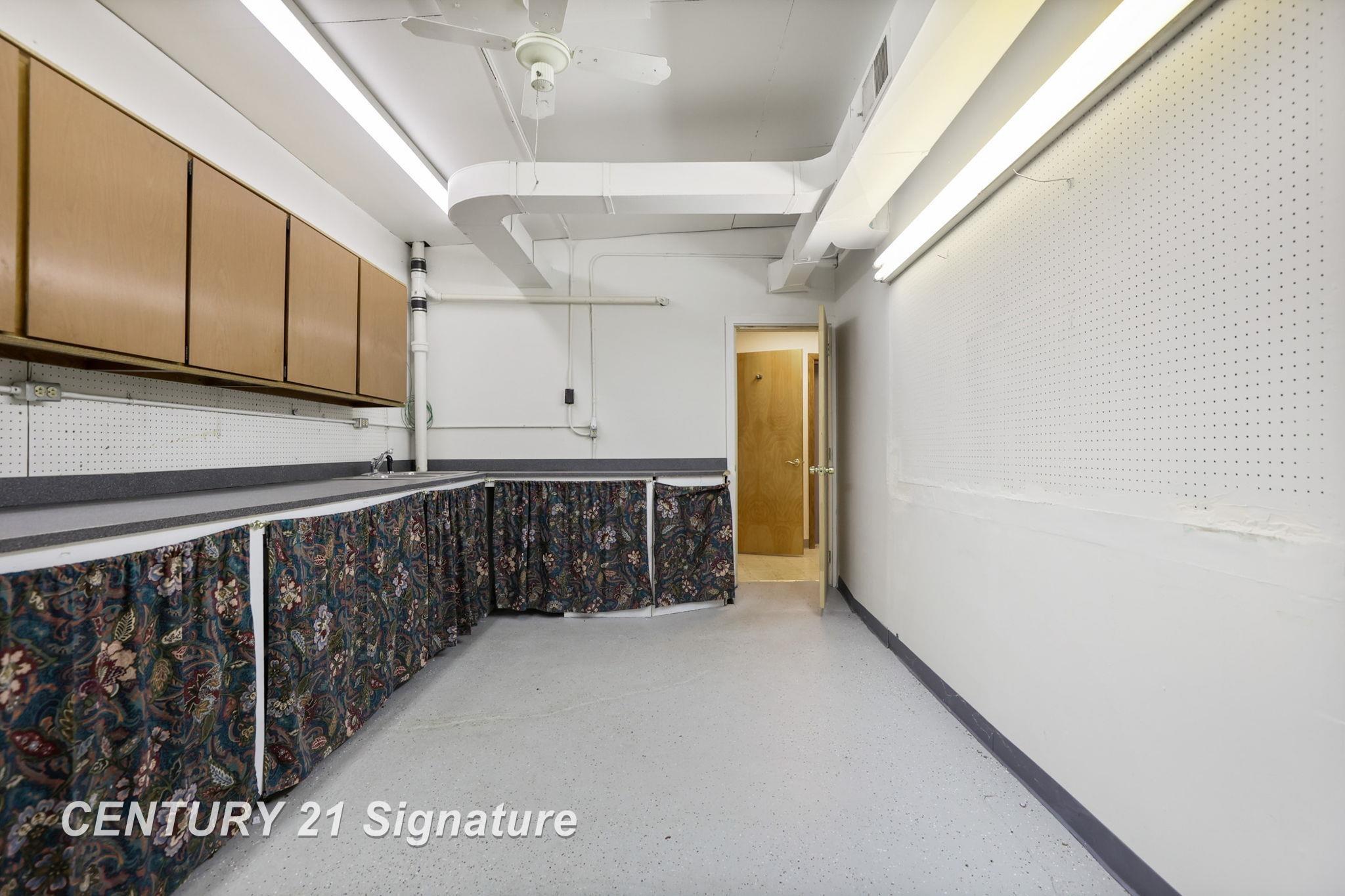 2019 Columbus Avenue, Bay City, MI, 48708