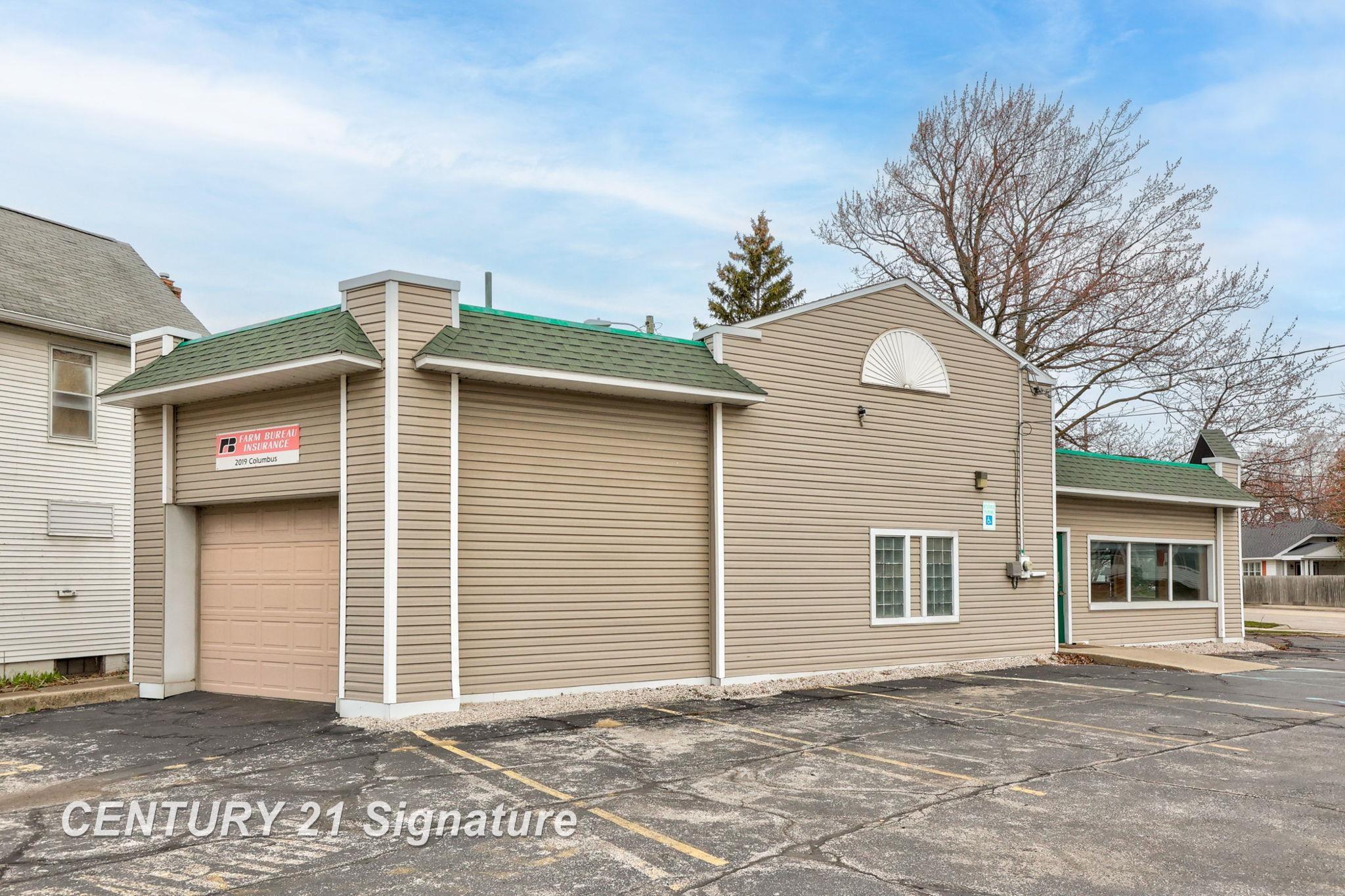 2019 Columbus Avenue, Bay City, MI, 48708