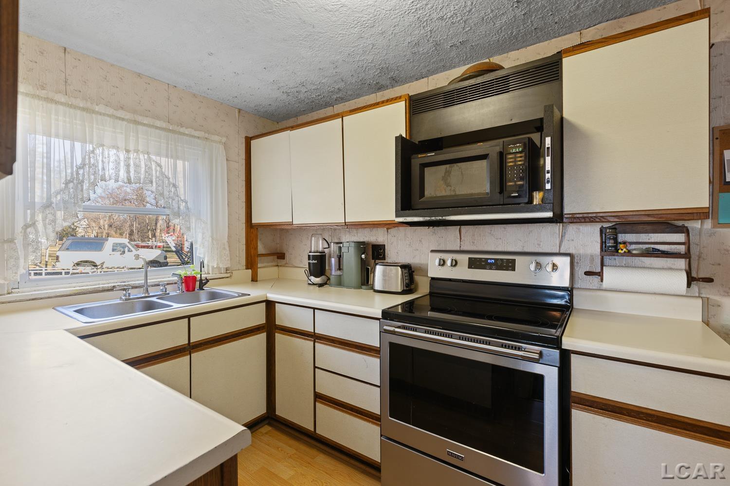 5th image of 3601 , 3599 Round Lake Hwy, Manitou Beach, MI 49253 | MLS# 50201504