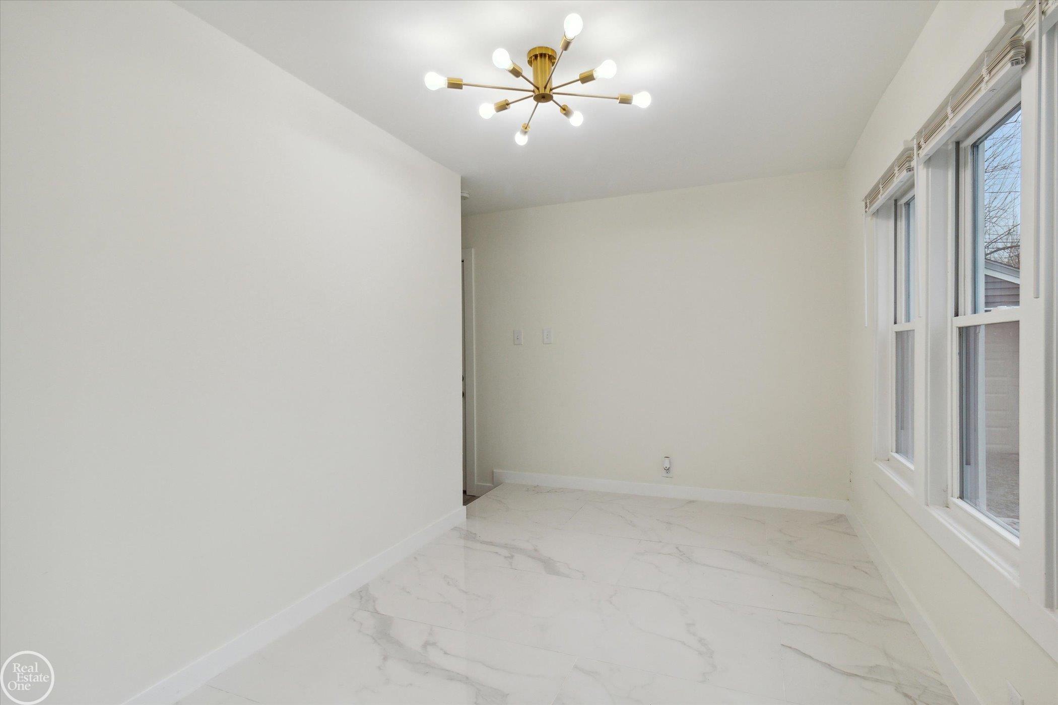 14221 Marshall Avenue, Warren, MI, 48089-5024