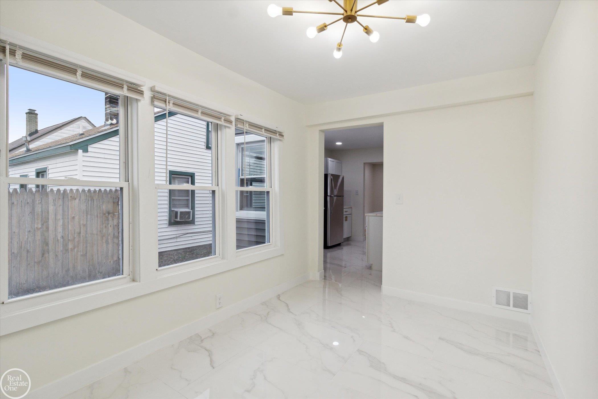 14221 Marshall Avenue, Warren, MI, 48089-5024