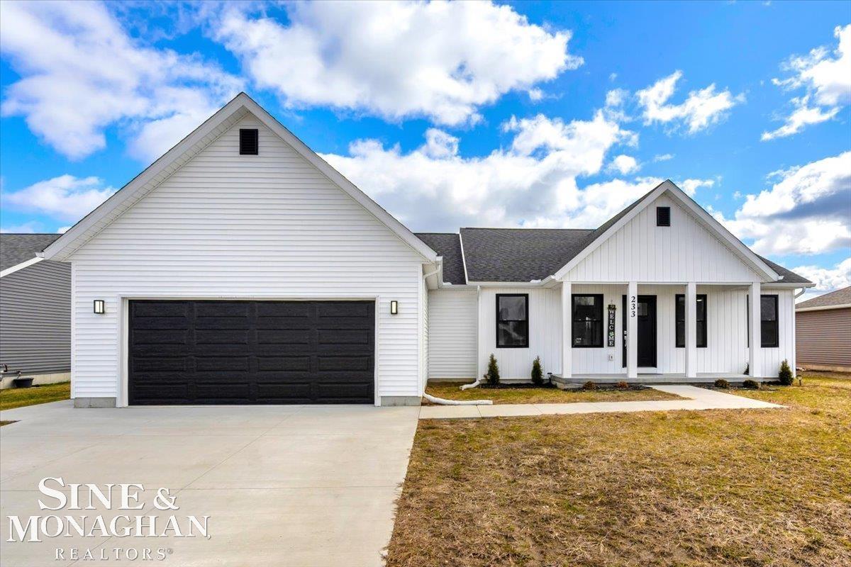 Homes for sale in Marysville, MI | 233 Oregon Ave, Marysville, MI 48040 | MLS# 50201506