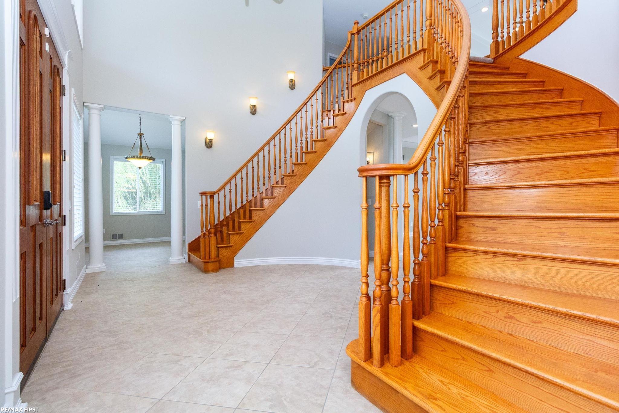 400 E Romeo Road, Oakland, MI, 48363