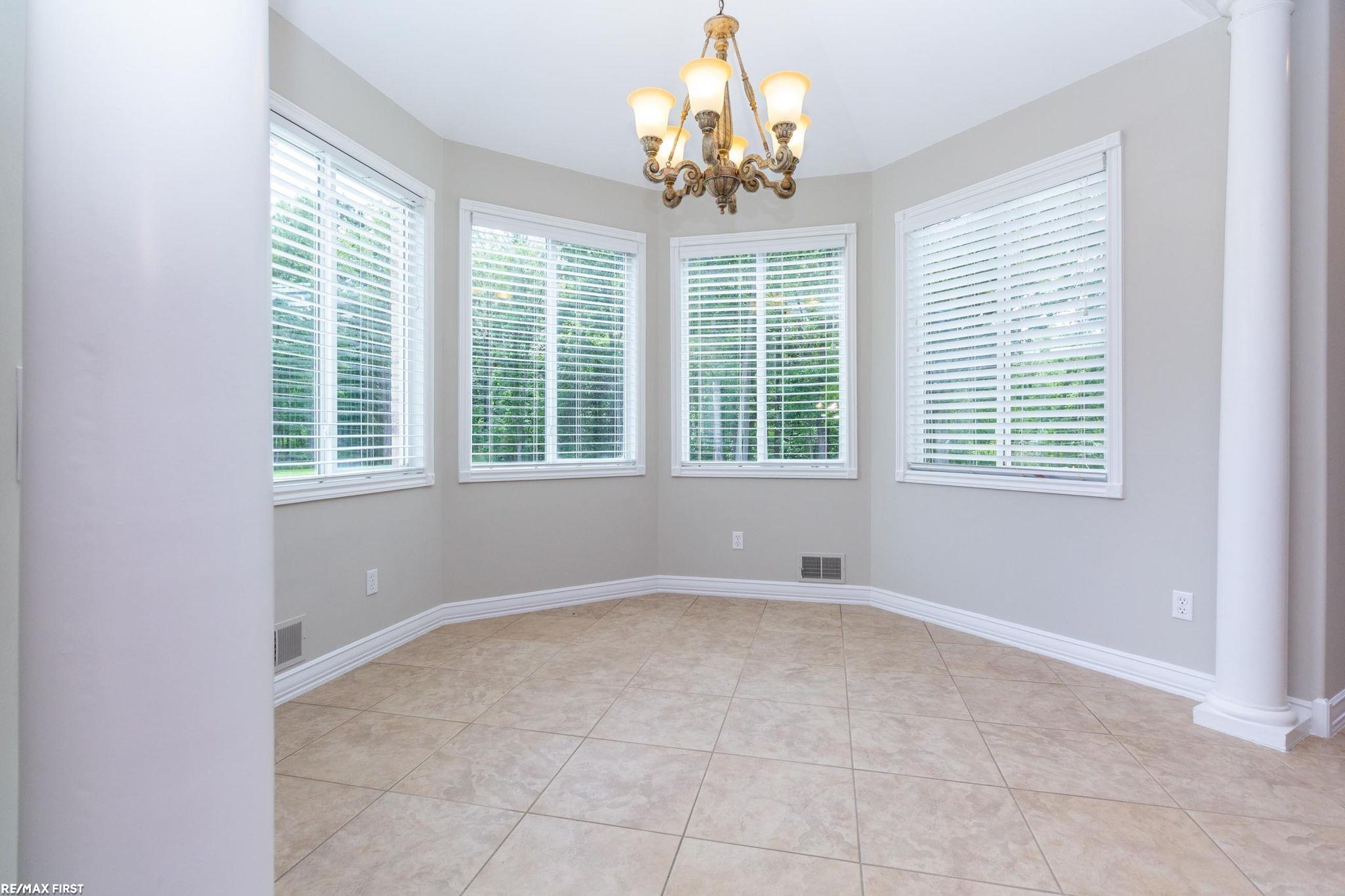 400 E Romeo Road, Oakland, MI, 48363