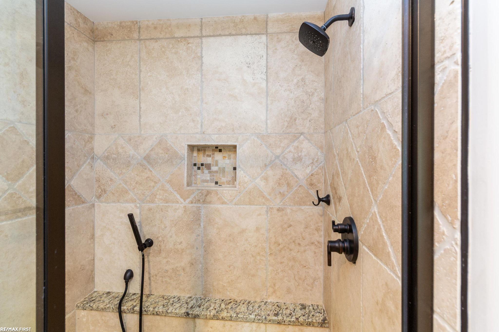 400 E Romeo Road, Oakland, MI, 48363