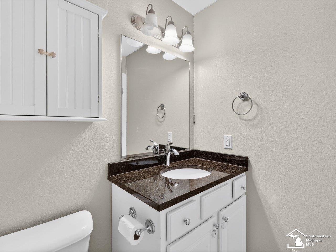 Temperance, MI, 48182