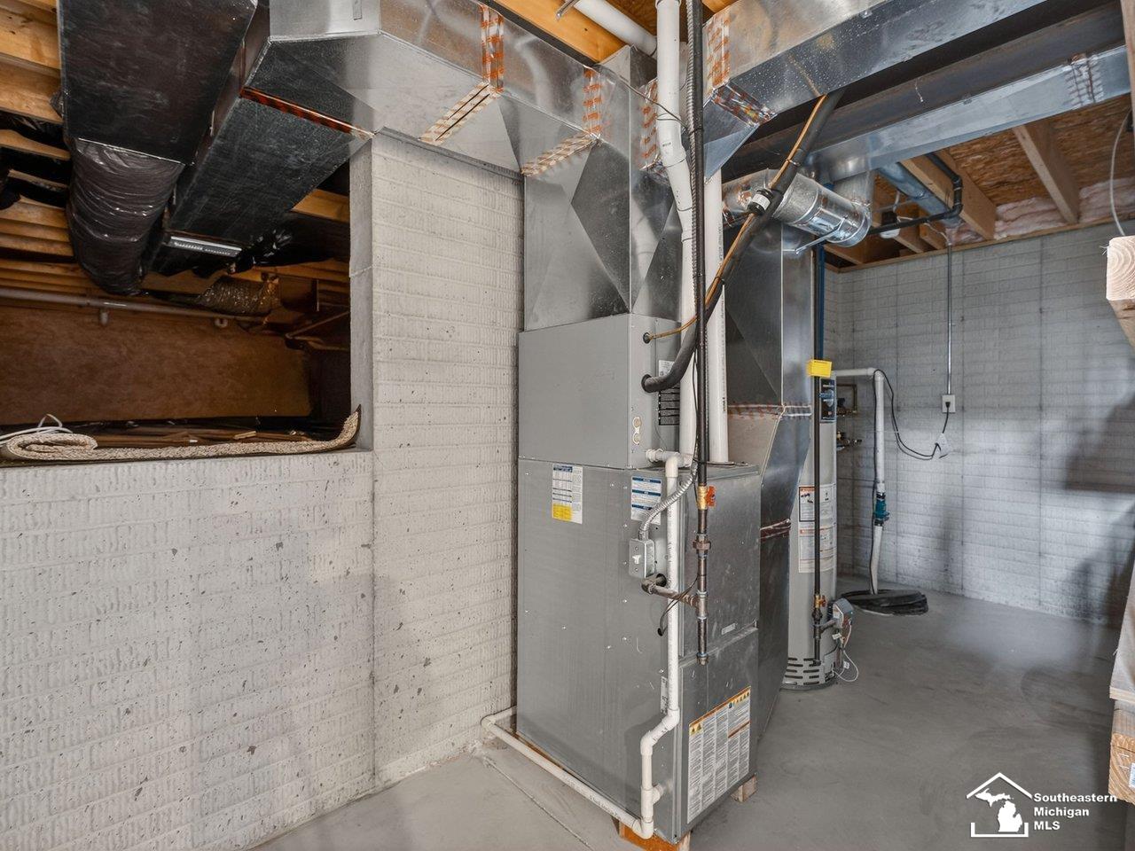 Temperance, MI, 48182