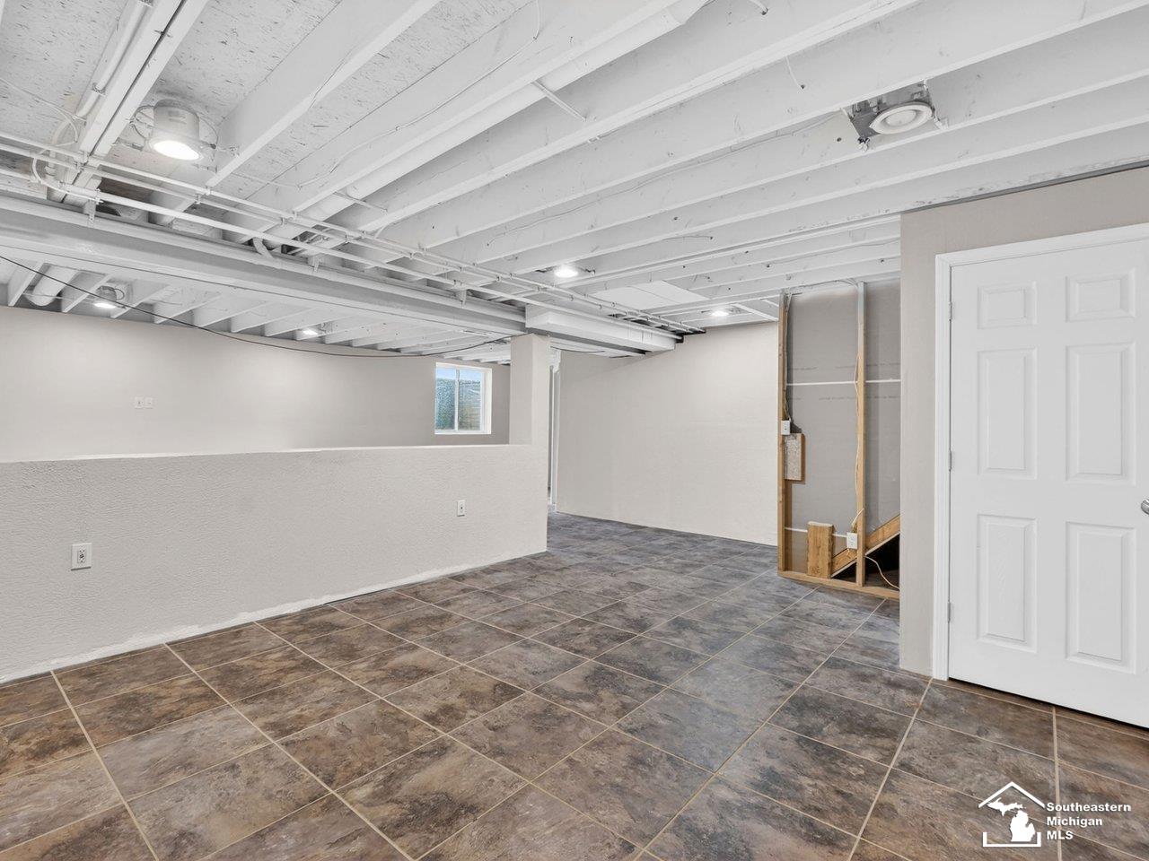 Temperance, MI, 48182