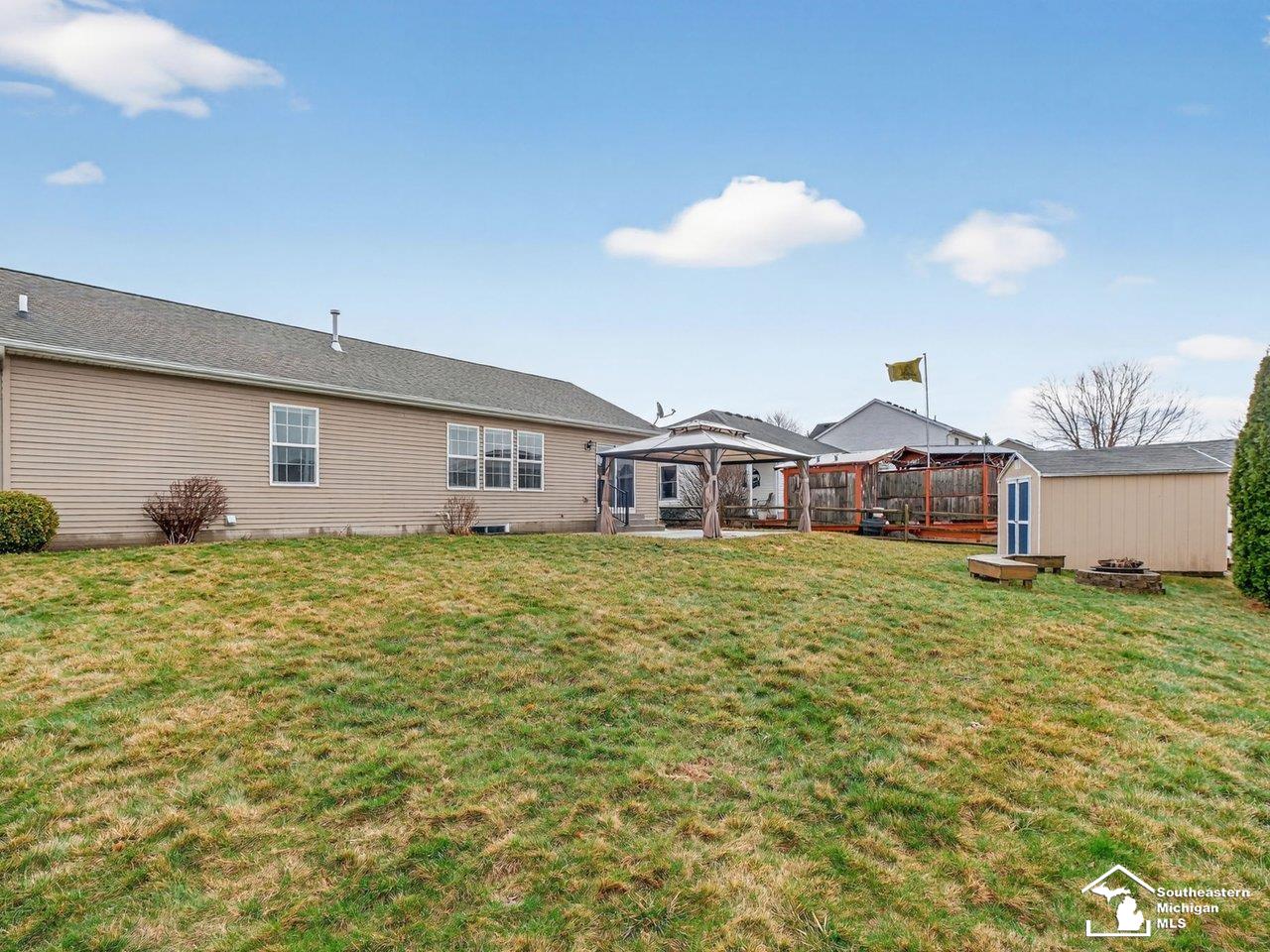 Temperance, MI, 48182