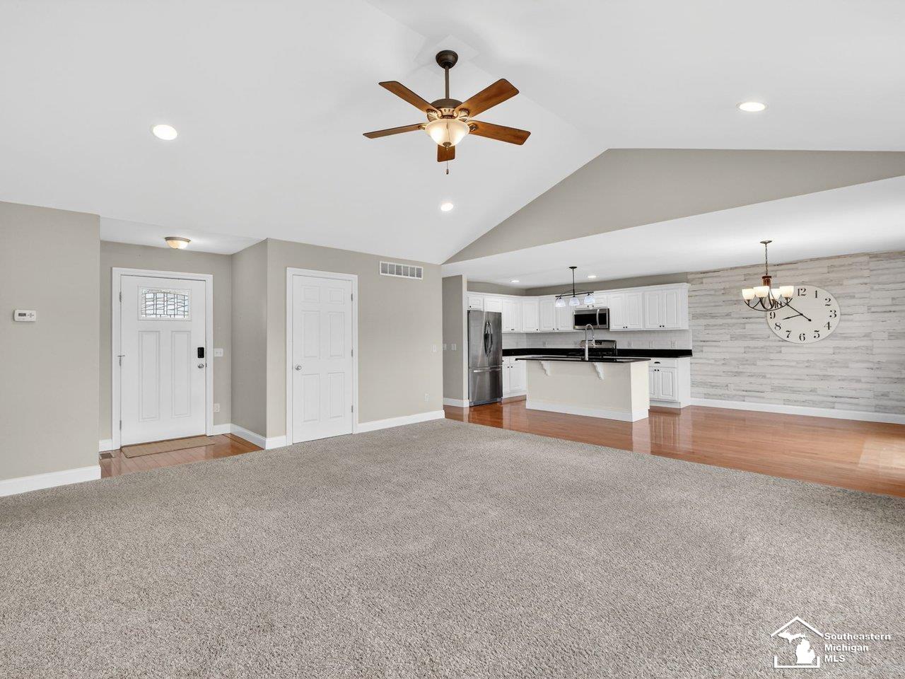 Temperance, MI, 48182