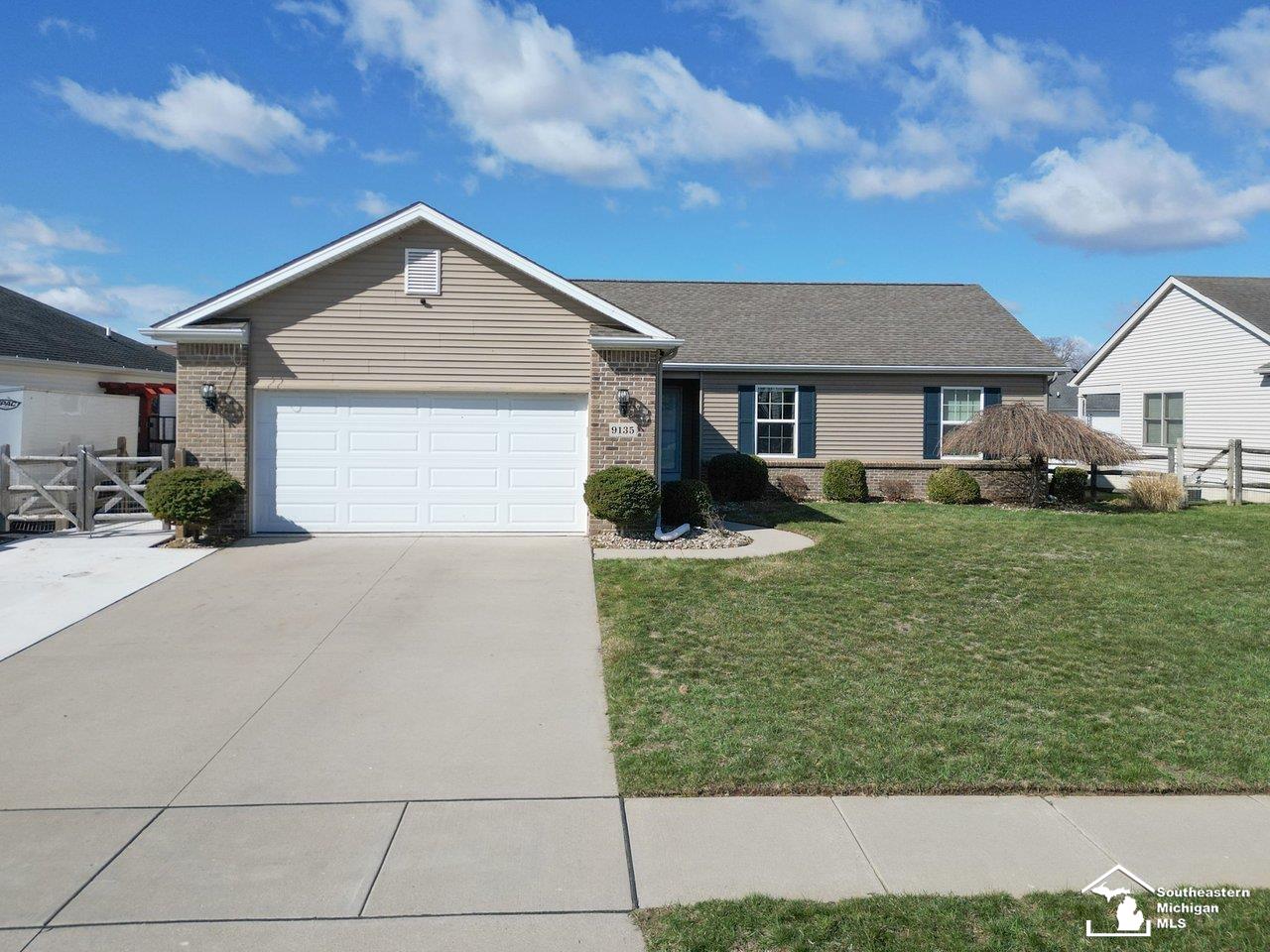 Temperance, MI, 48182