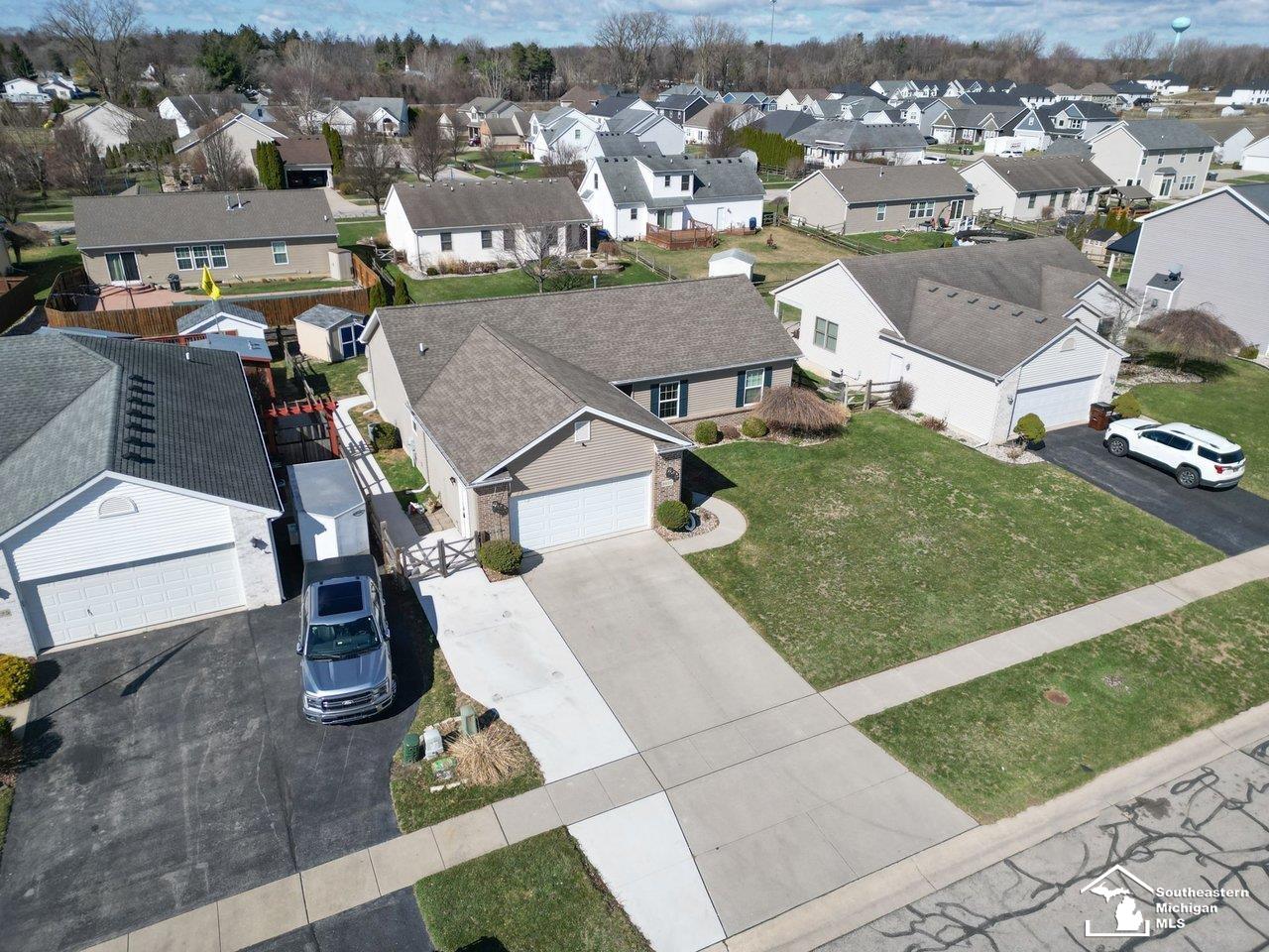 Temperance, MI, 48182