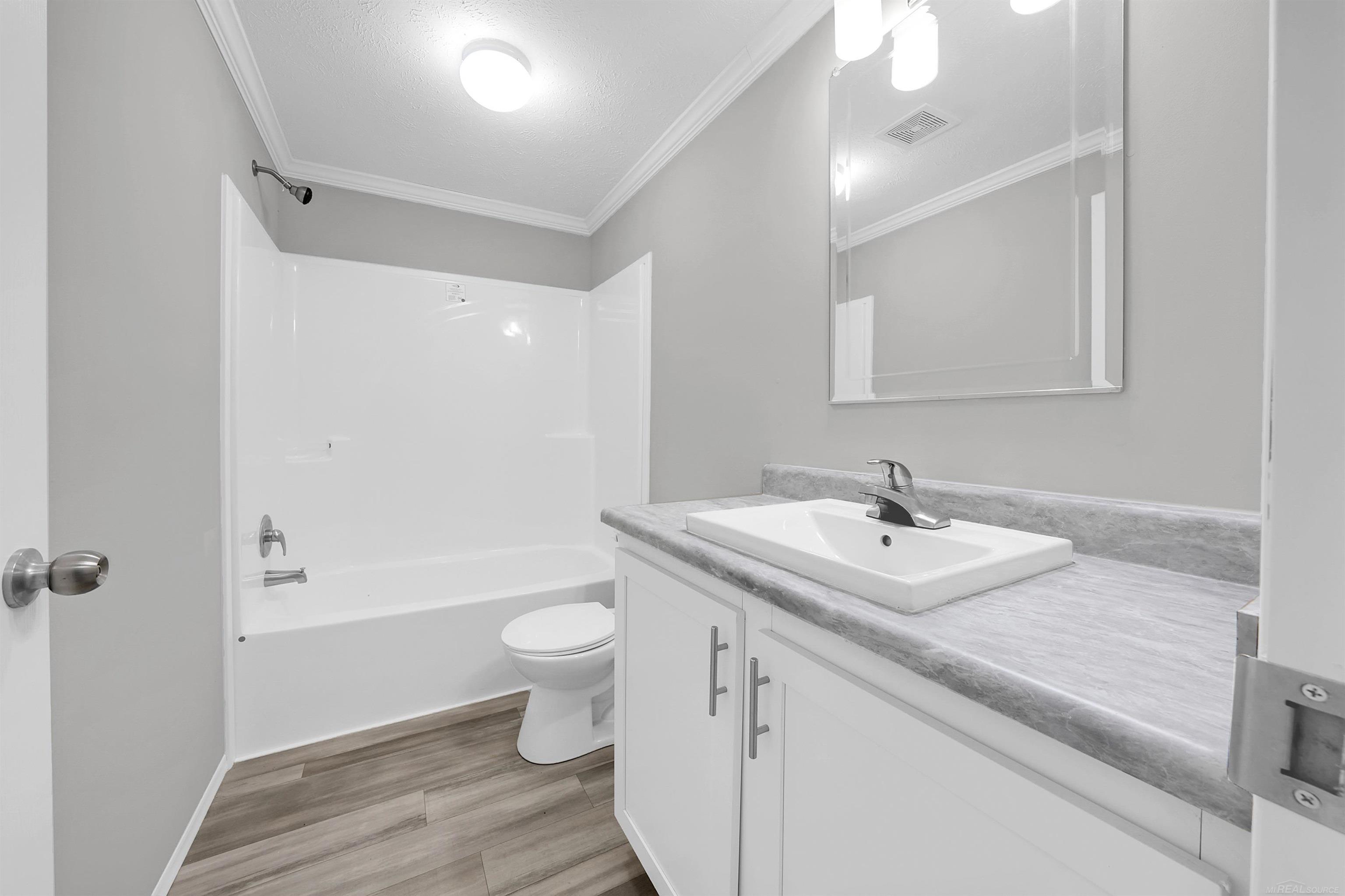 2775 Naples Court photo 12