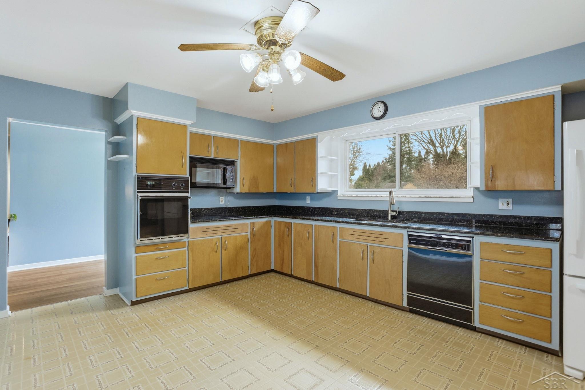 4975 Henry Drive, Saginaw, MI, 48638