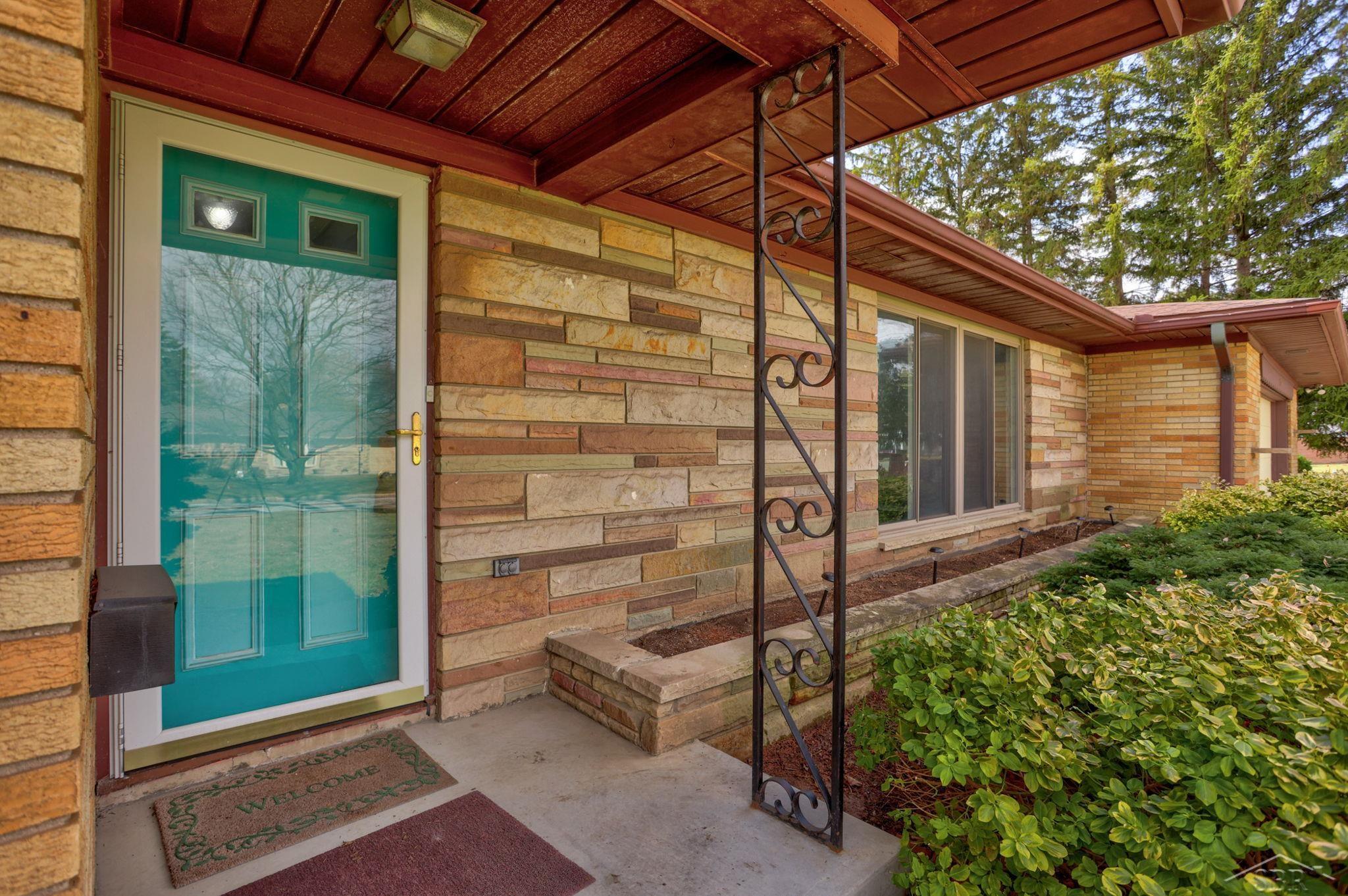 4975 Henry Drive, Saginaw, MI, 48638