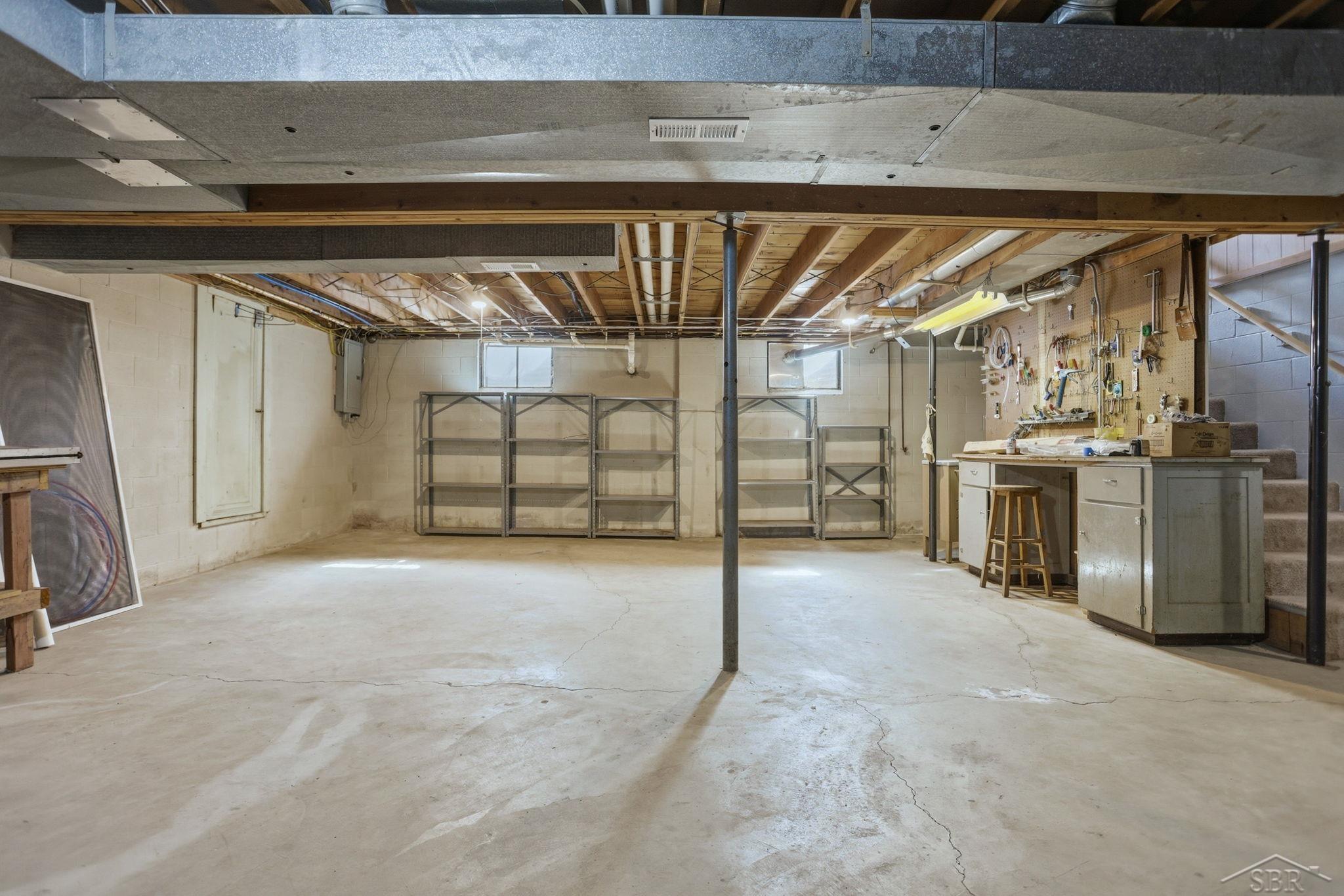 4975 Henry Drive, Saginaw, MI, 48638