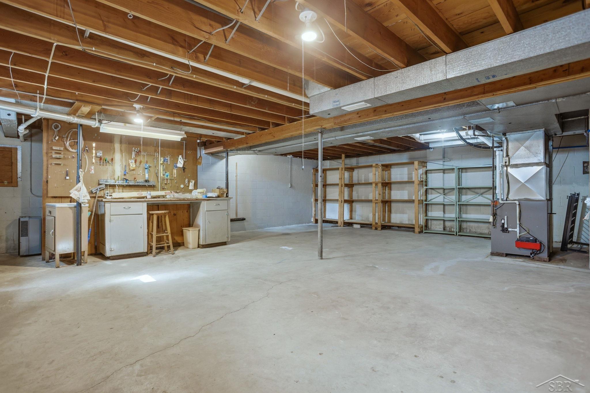 4975 Henry Drive, Saginaw, MI, 48638