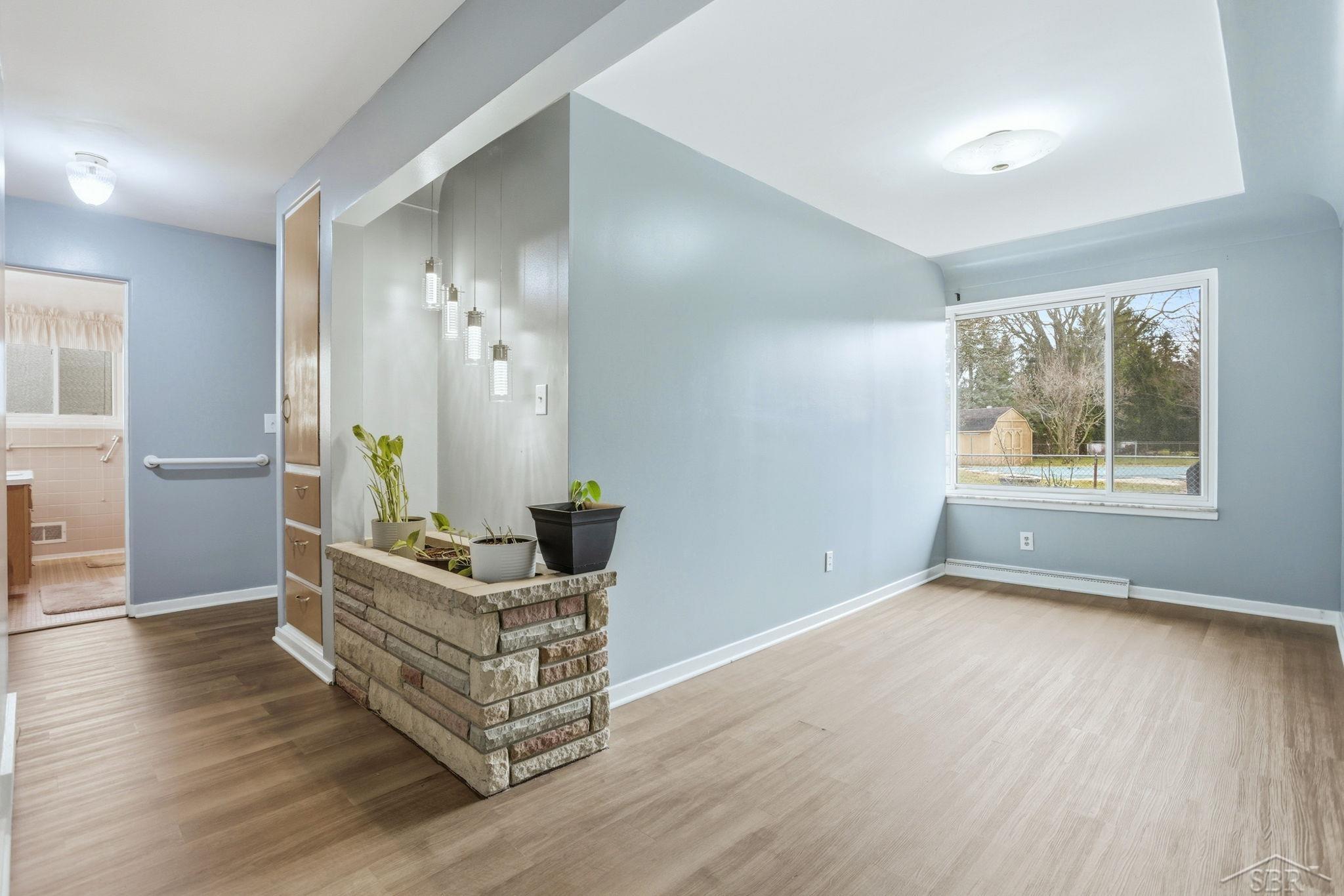 4975 Henry Drive, Saginaw, MI, 48638