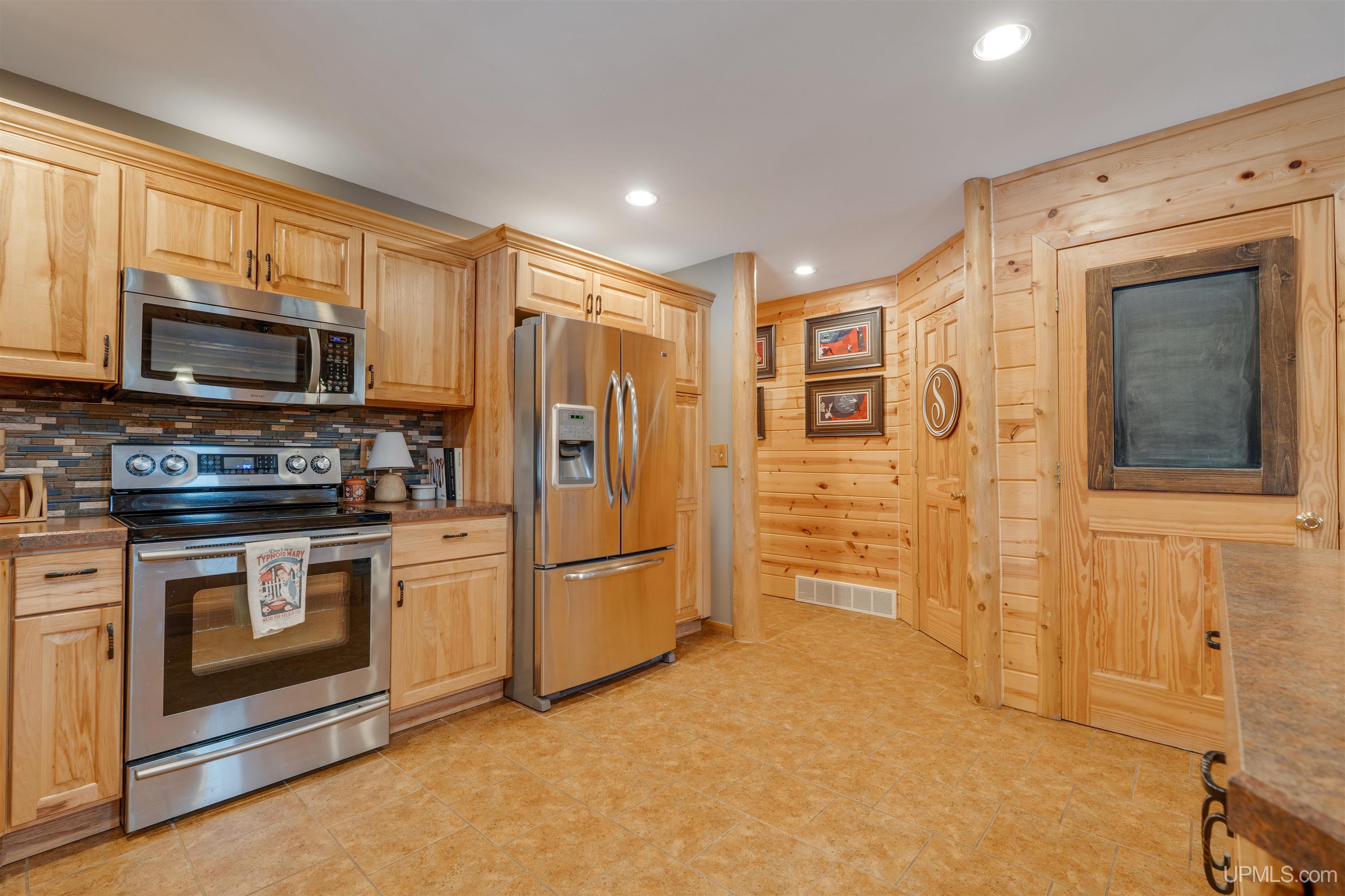 17461 W Us 2 Highway, Gould City, MI, 49838