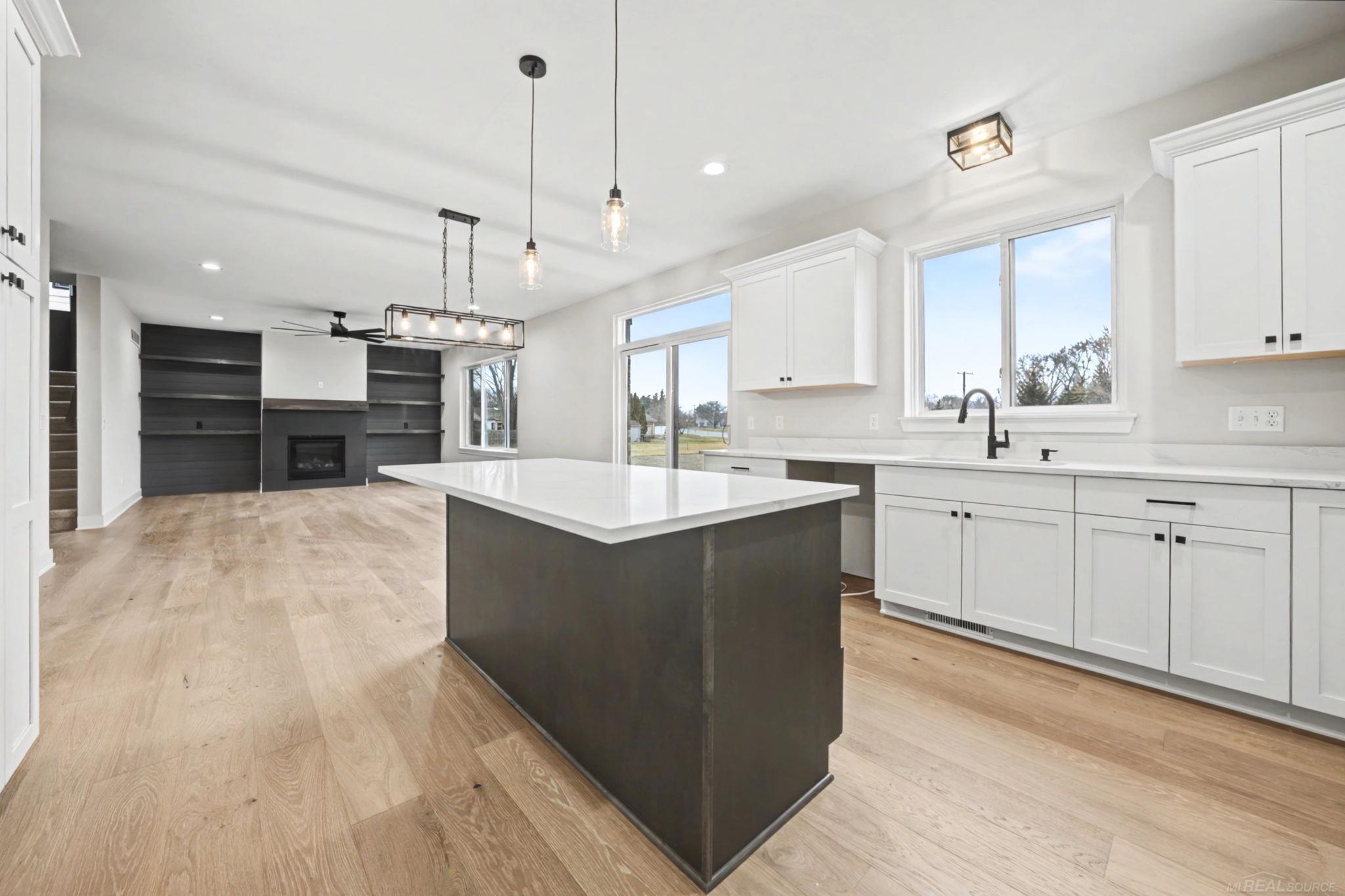 14635 Glenshire Drive, Sterling Heights, MI, 48312