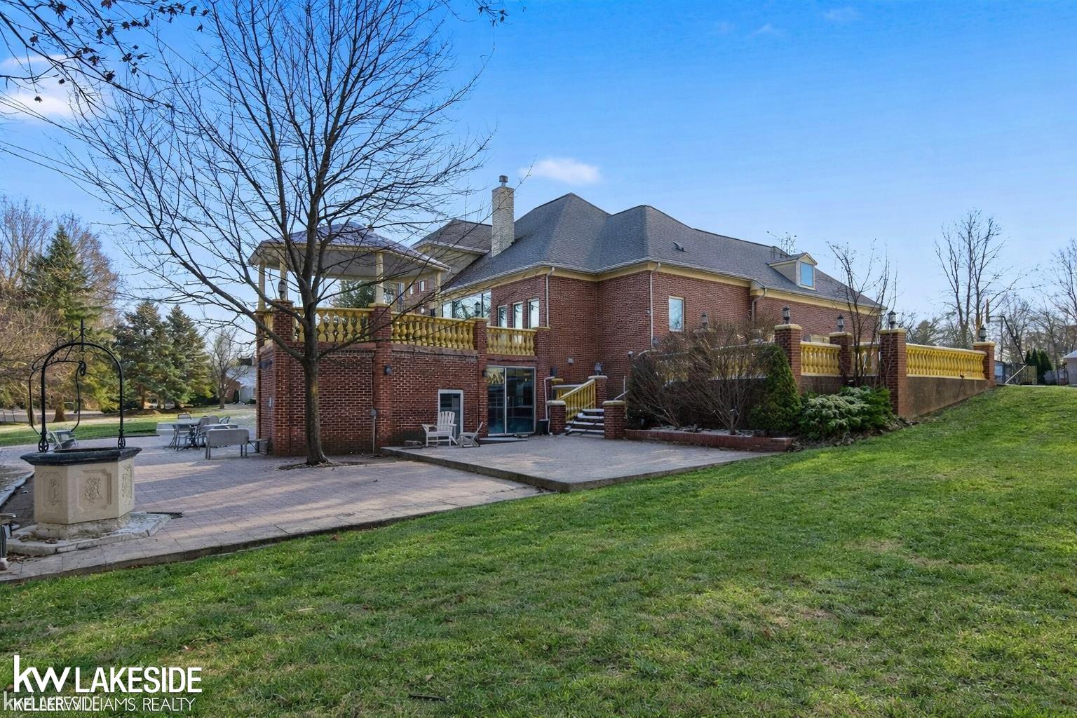 53792 Dominique Court, Shelby Twp, MI, 48315