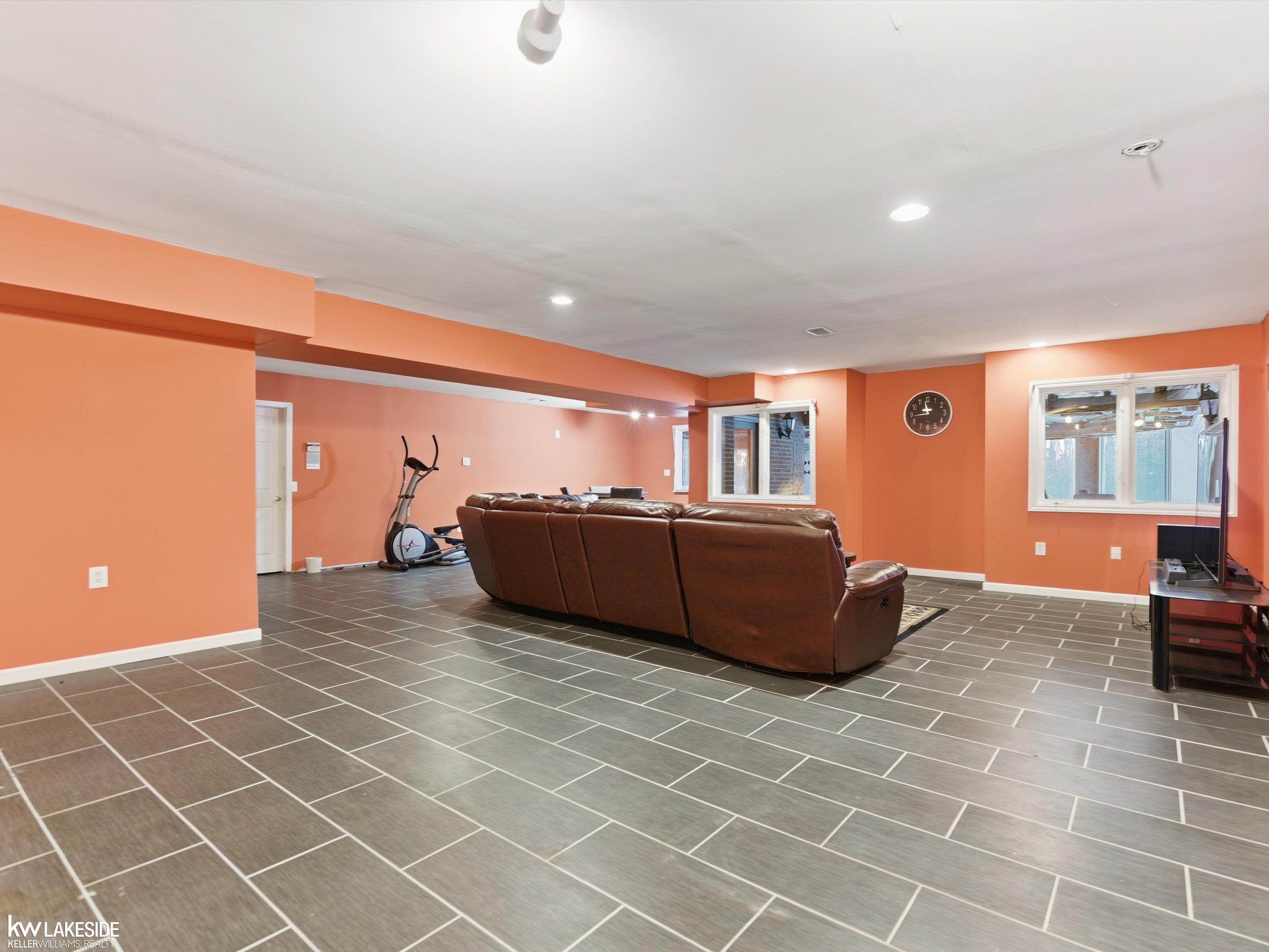 53792 Dominique Court, Shelby Twp, MI, 48315