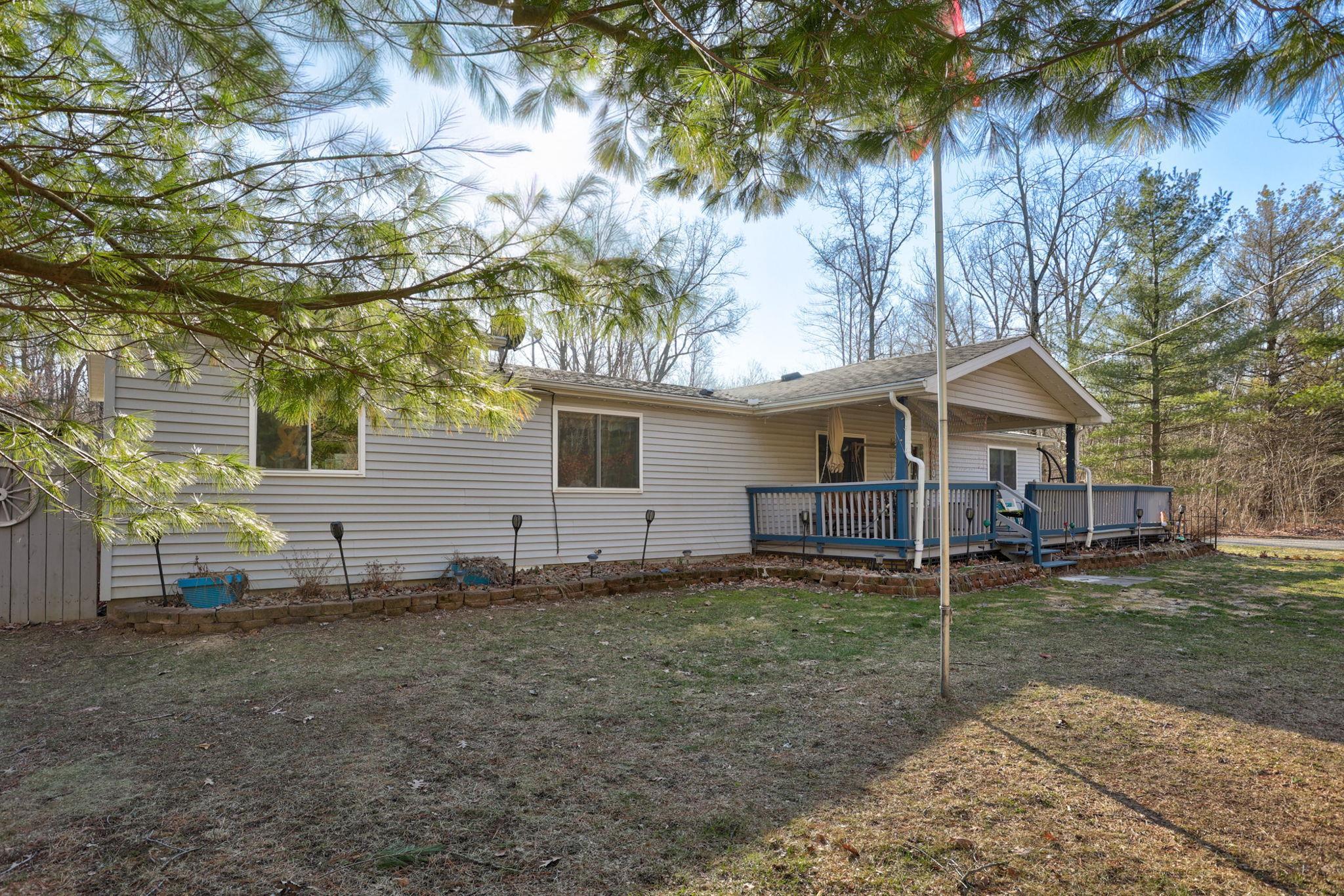 13225 East Road, Montrose, MI, 48457