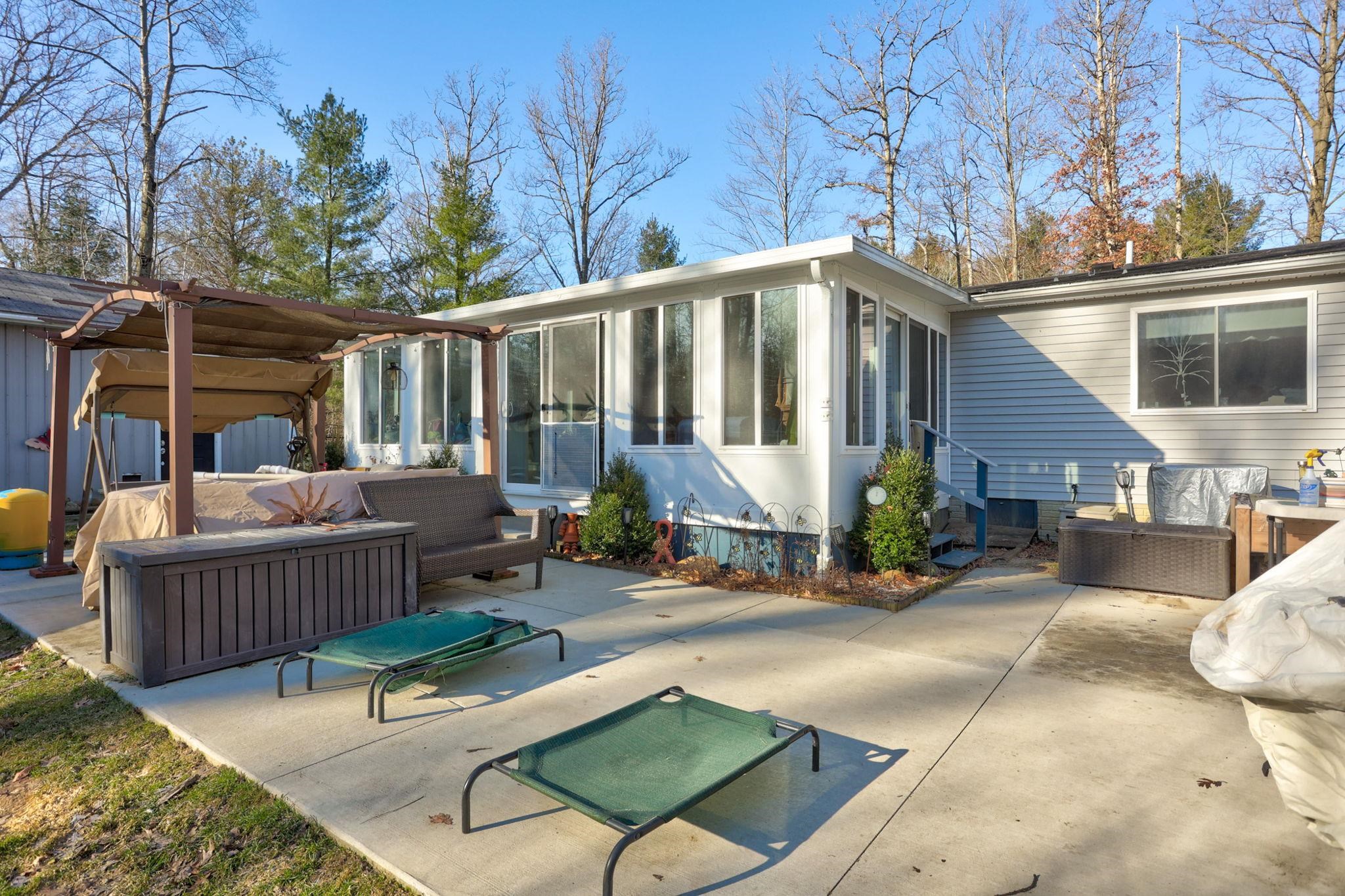 13225 East Road, Montrose, MI, 48457