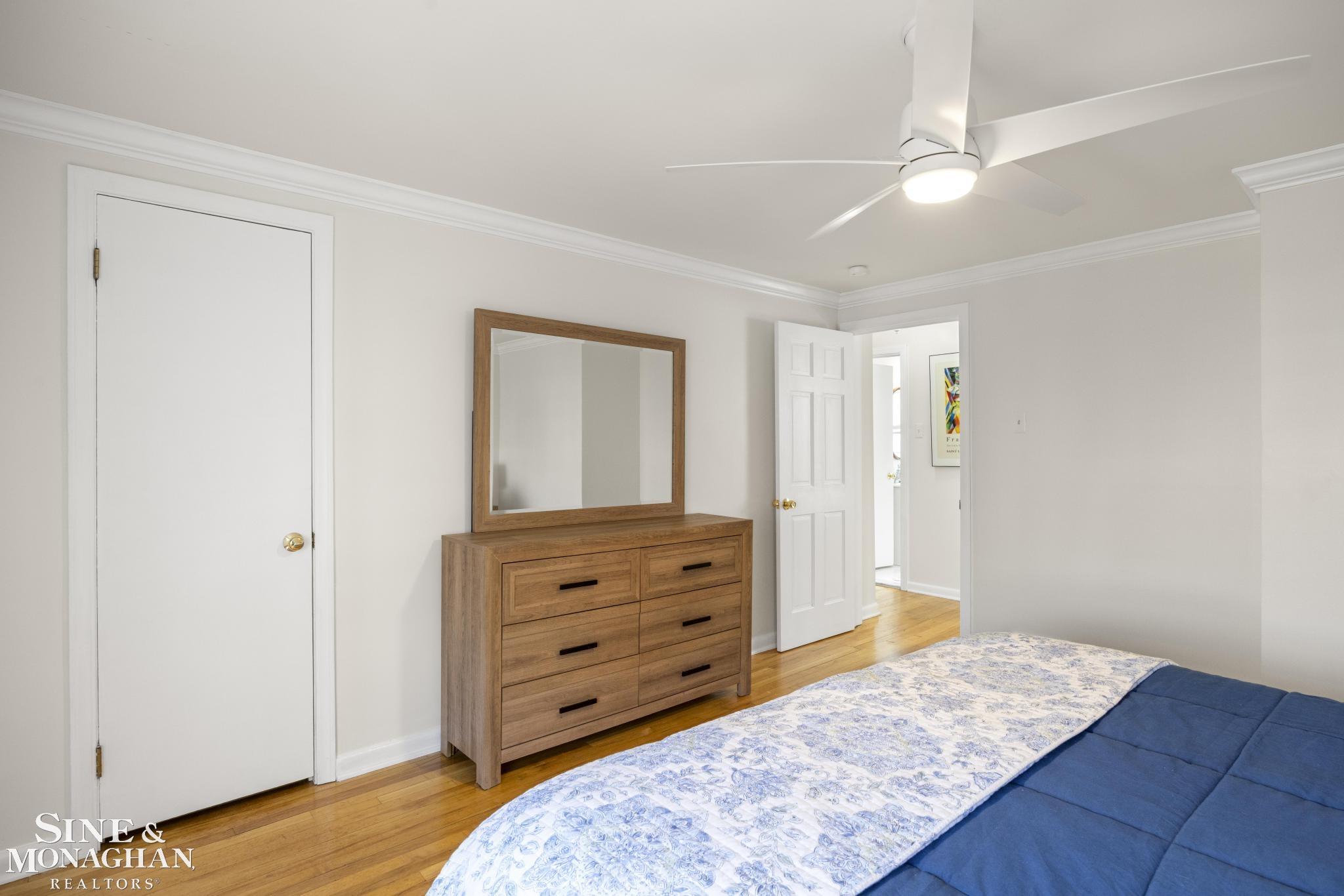 693 1/2 Saint Clair Street, Grosse Pointe, MI, 48230