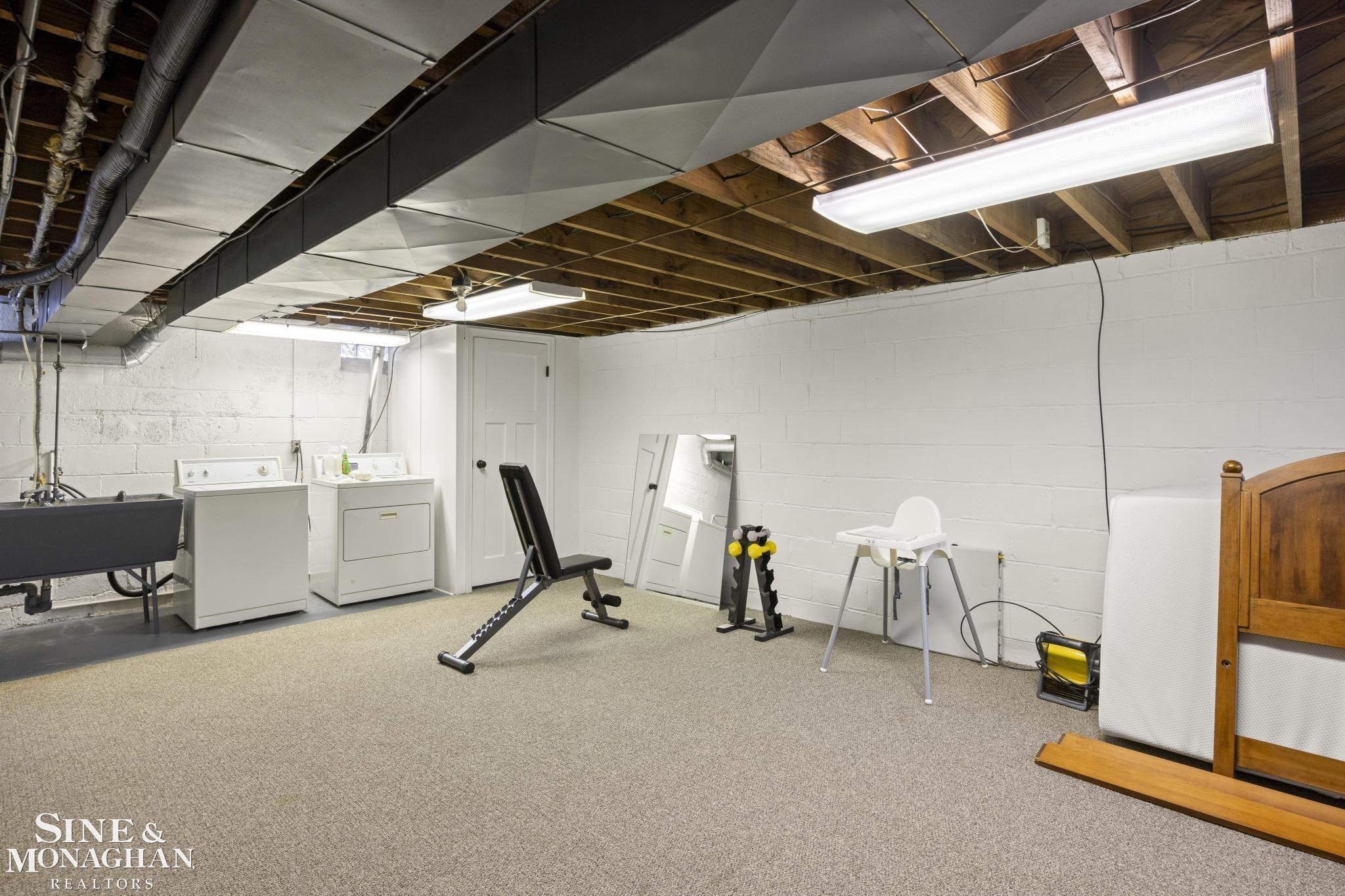 693 1/2 Saint Clair Street, Grosse Pointe, MI, 48230