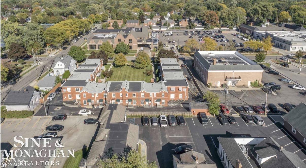 693 1/2 Saint Clair Street, Grosse Pointe, MI, 48230