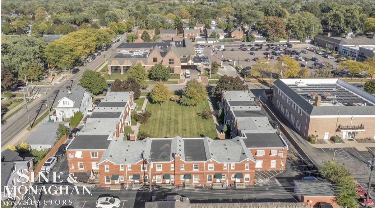 693 1/2 Saint Clair Street, Grosse Pointe, MI, 48230