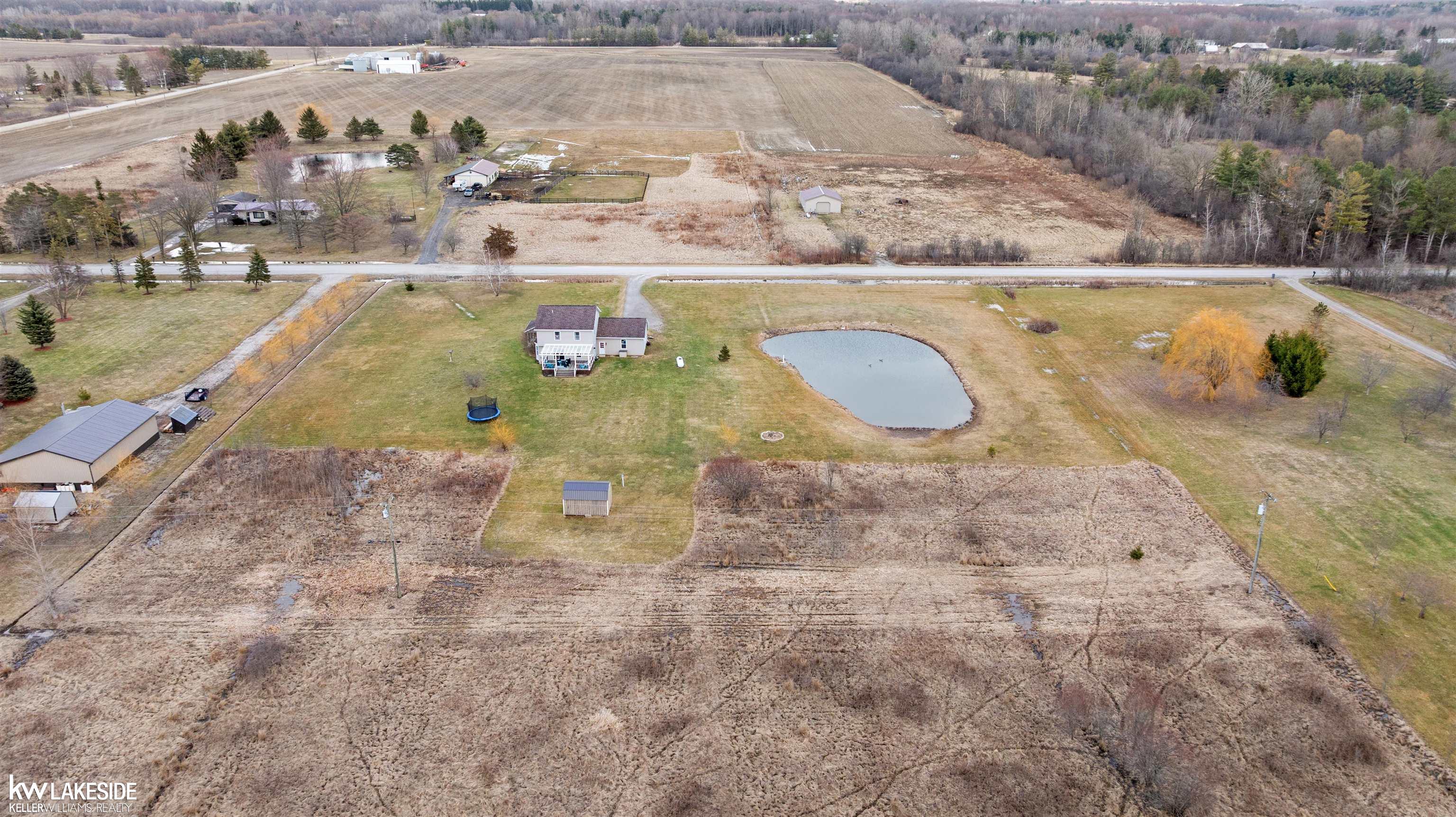 Homes for sale in Yale, MI | 8415 Emmett Rd, Yale, MI 48097 | MLS# 50201583