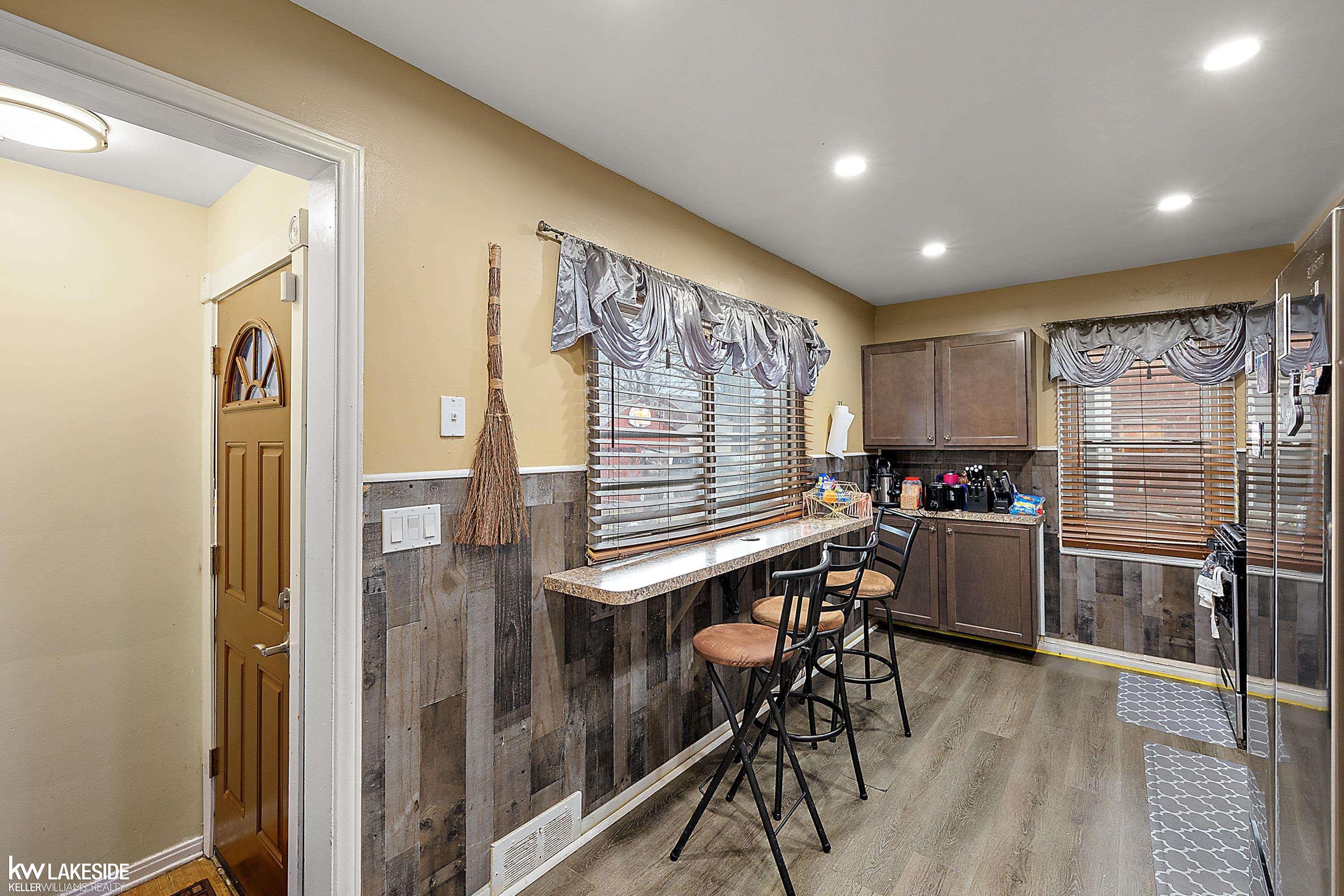 5810 Yorkshire Drive, Detroit, MI, 48224