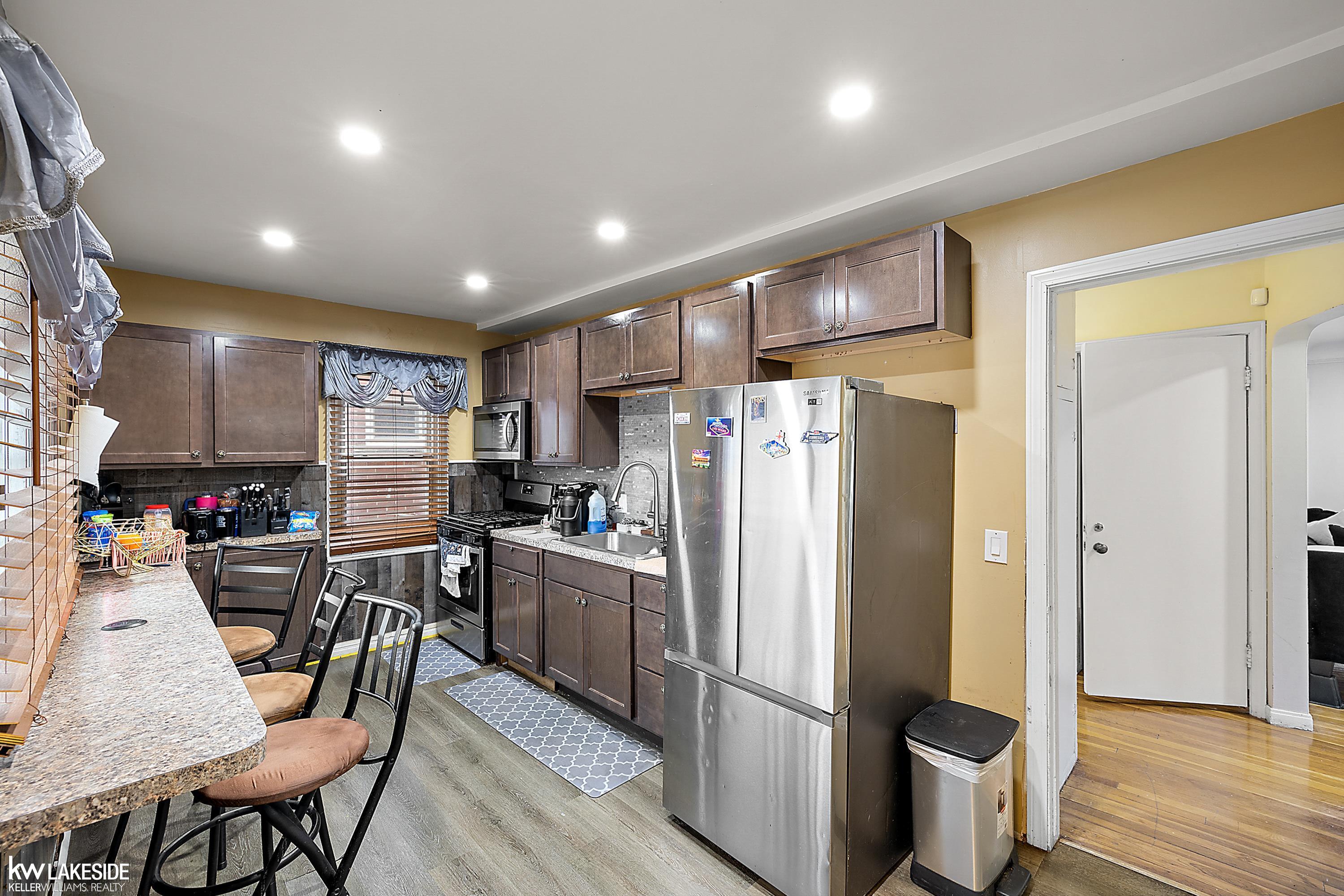 5810 Yorkshire Drive, Detroit, MI, 48224